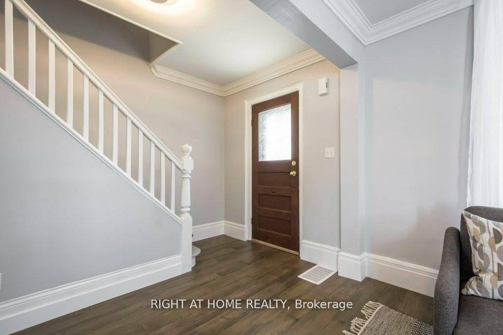 Photo 3 of 279 Spring Street, Cobourg — HOMEH