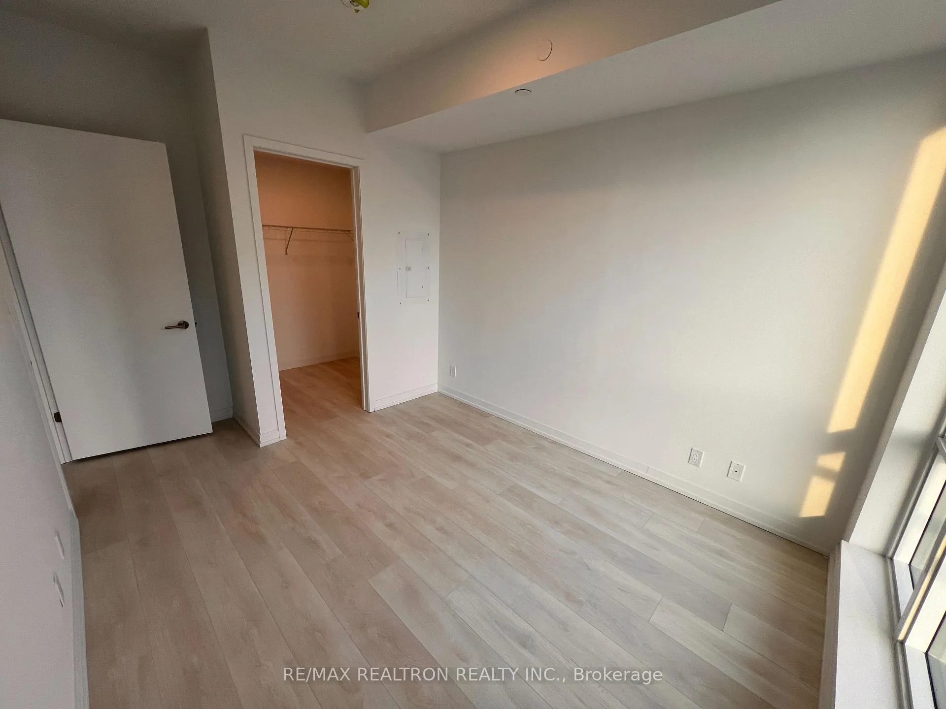 Photo 10 of Unit 1207, 8 Beverley Glen Boulevard, Vaughan, Beverley Glen — HOMEH