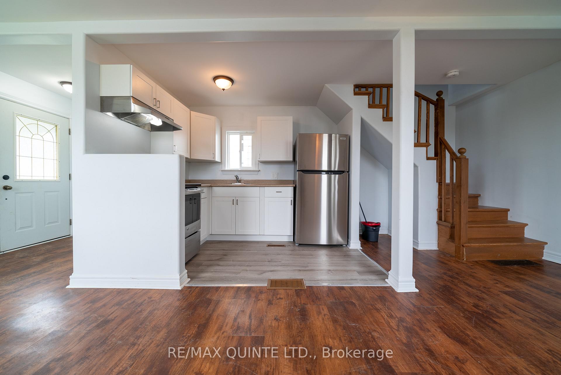 Photo 6 of 82 Moira Street E, Belleville, Belleville Ward — HOMEH