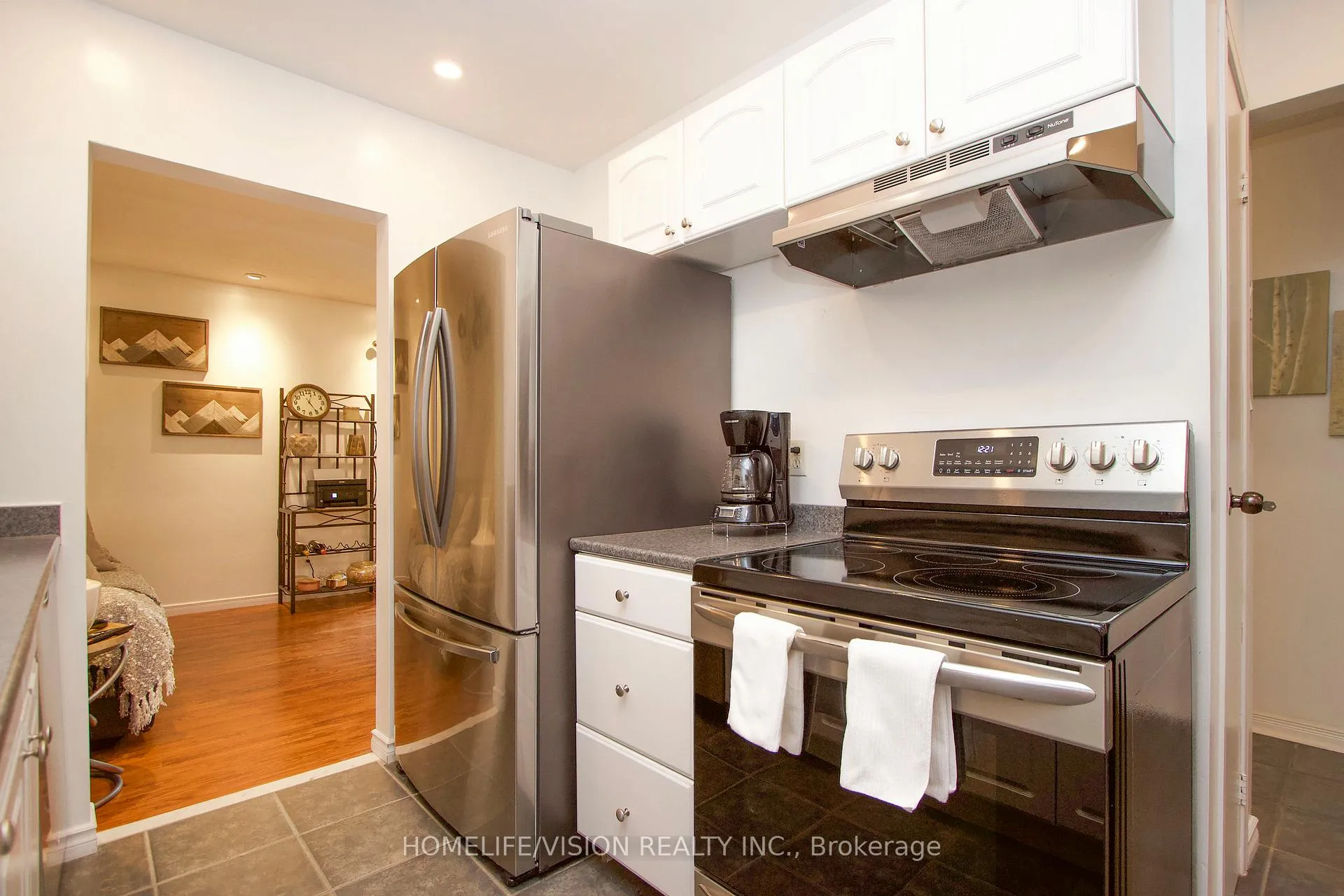 Photo 7 of Unit W12, 220 Ormond Drive, Oshawa, Samac — HOMEH