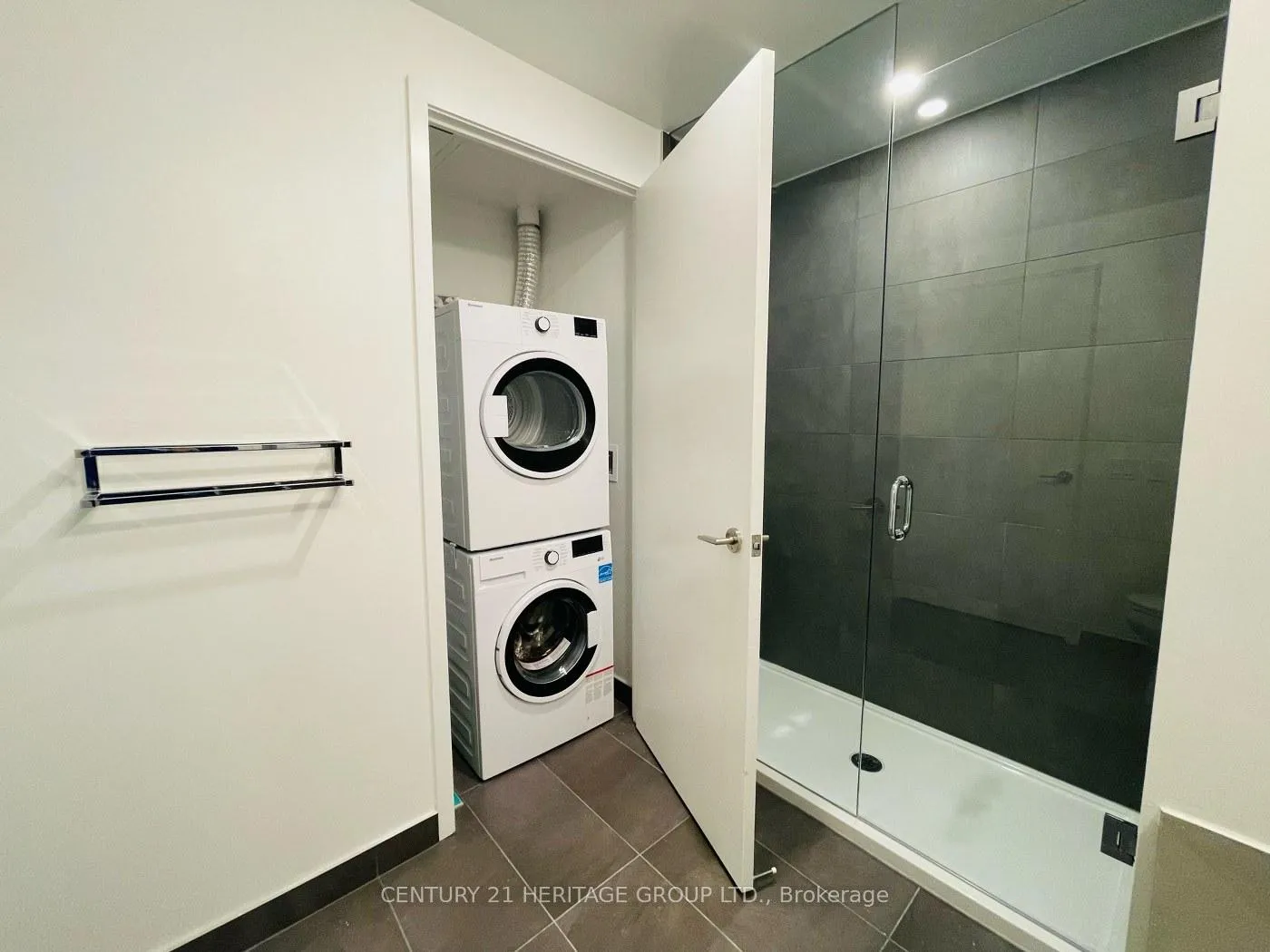 Photo 11 of Unit 1810, 7890 Jane Street, Vaughan, Concord — HOMEH