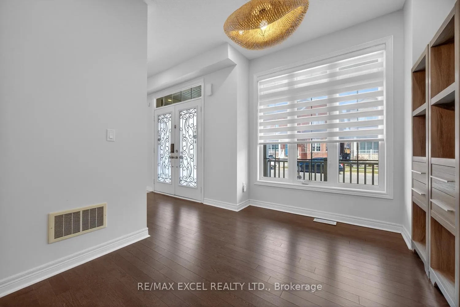 Photo 6 of 77 Sunnyside Hill Road, Markham, Cornell — HOMEH