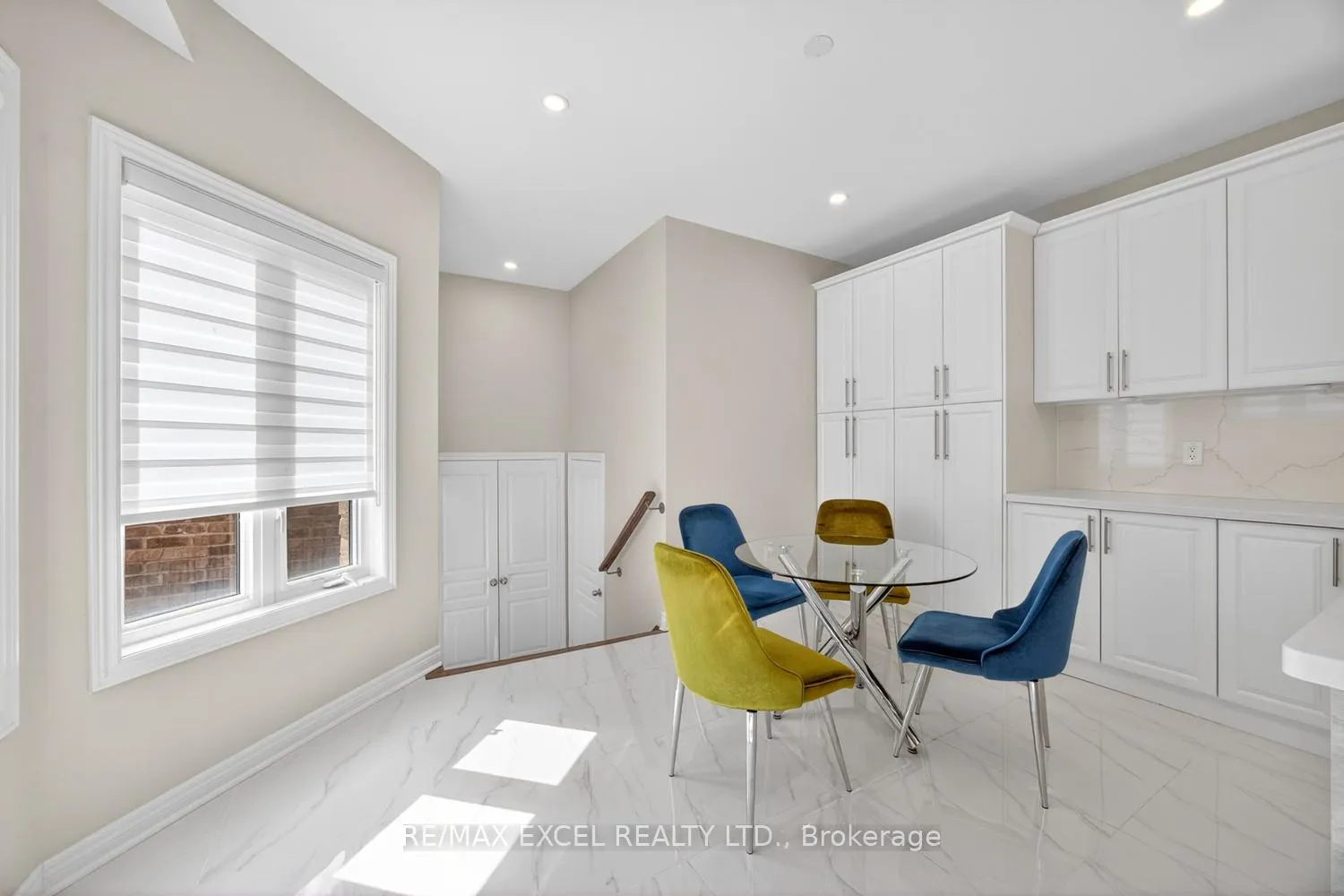 Photo 10 of 77 Sunnyside Hill Road, Markham, Cornell — HOMEH