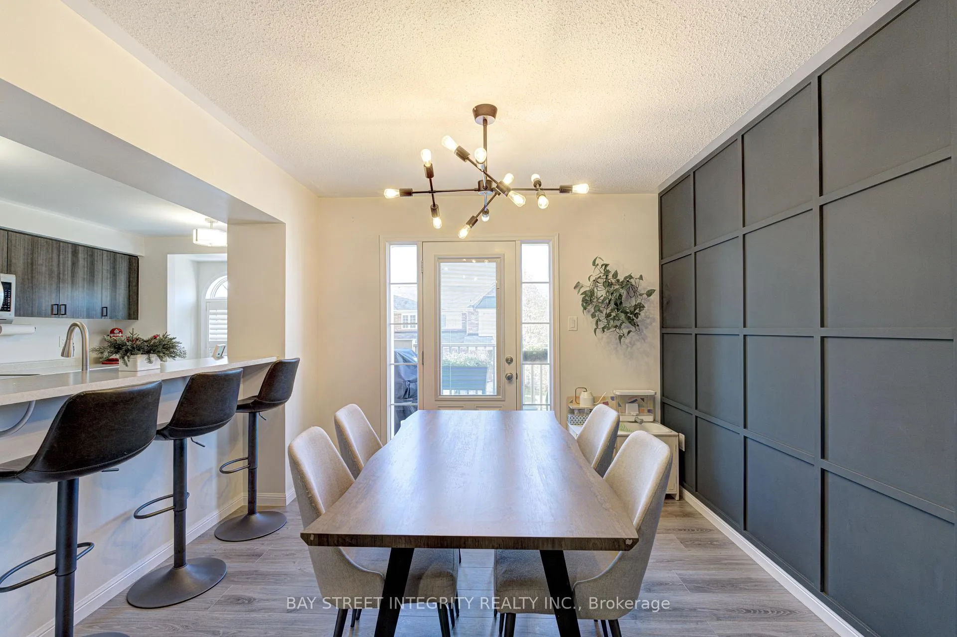 Photo 13 of 1033 Stemman Place, Milton, Willmott — HOMEH