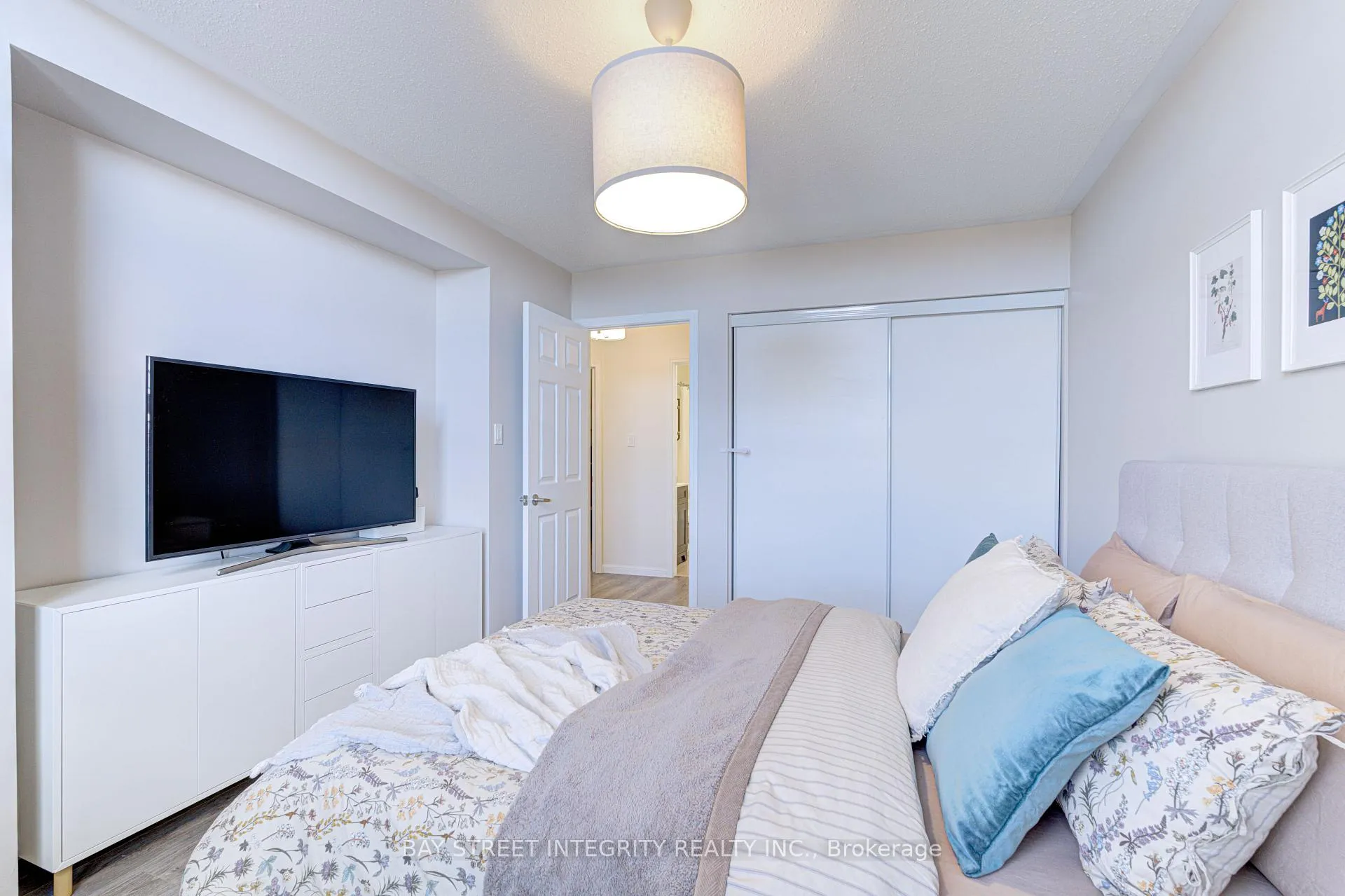 Photo 24 of 1033 Stemman Place, Milton, Willmott — HOMEH