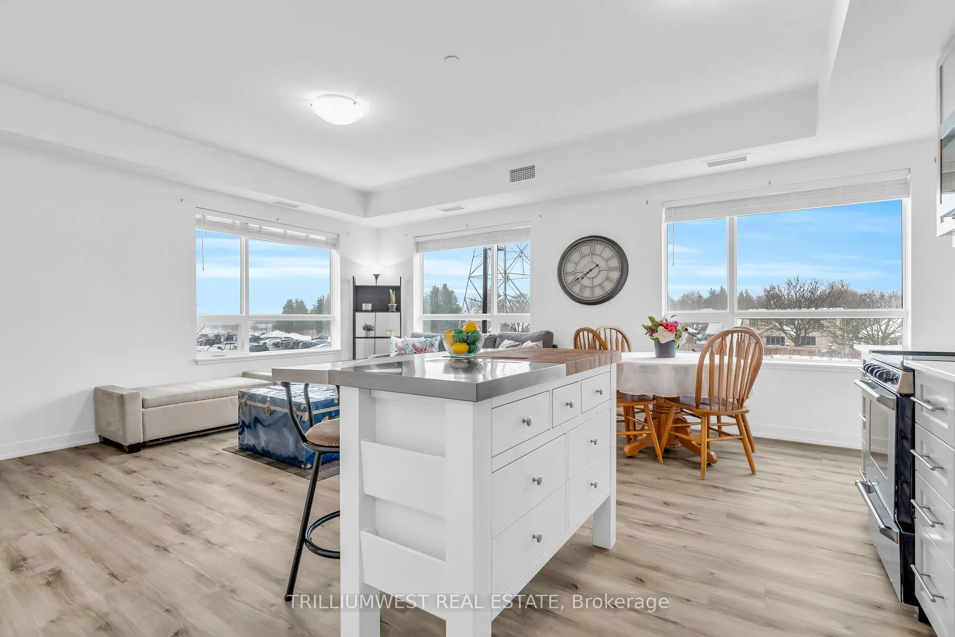 Photo 9 of Unit 202, 247 Northfield Drive E, Waterloo — HOMEH