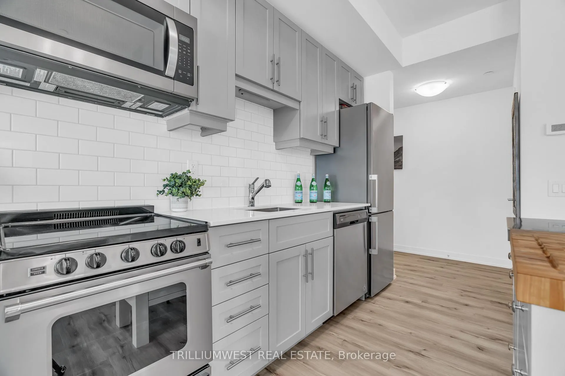Photo 13 of Unit 202, 247 Northfield Drive E, Waterloo — HOMEH