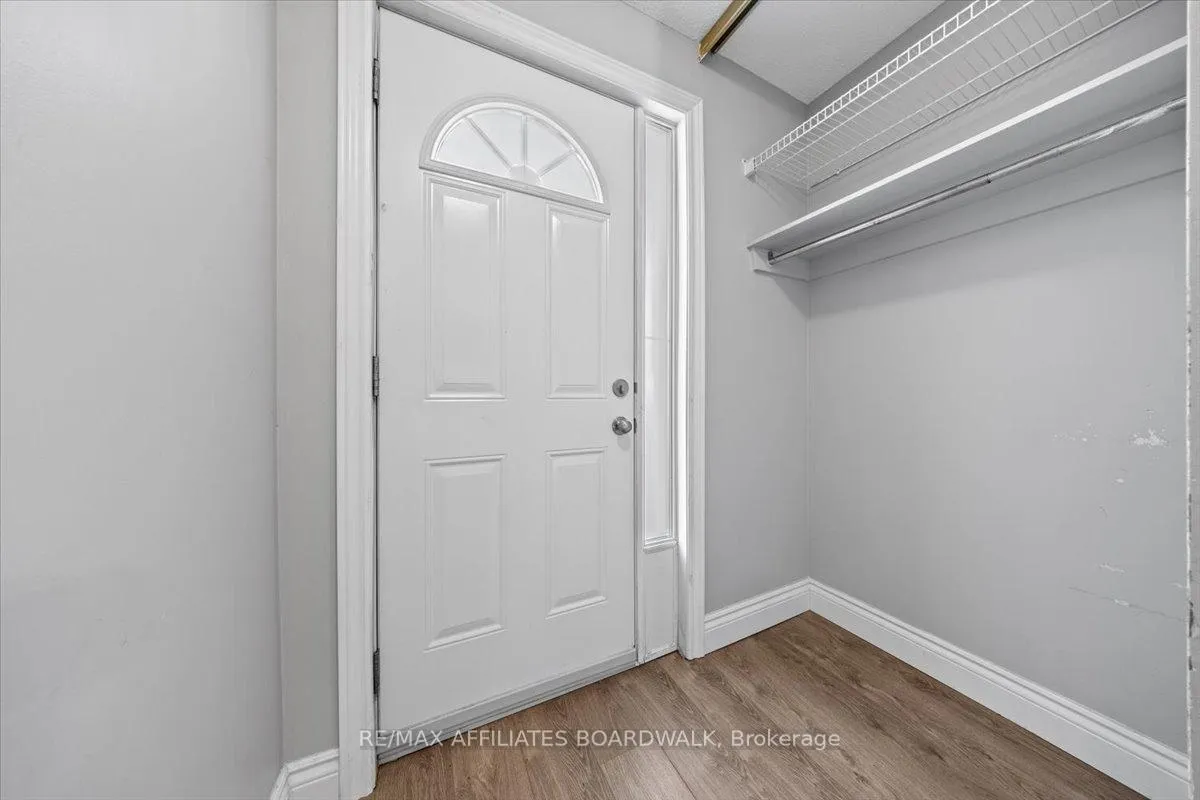 Photo 2 of 6482 Bilberry Drive W, Ottawa, Convent Glen North — HOMEH