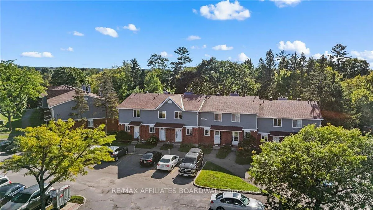 Photo 41 of 6482 Bilberry Drive W, Ottawa, Convent Glen North — HOMEH