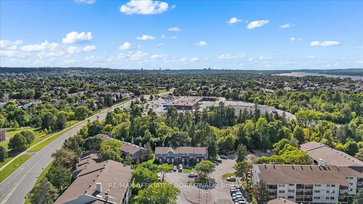 Photo 42 of 6482 Bilberry Drive W, Ottawa, Convent Glen North — HOMEH