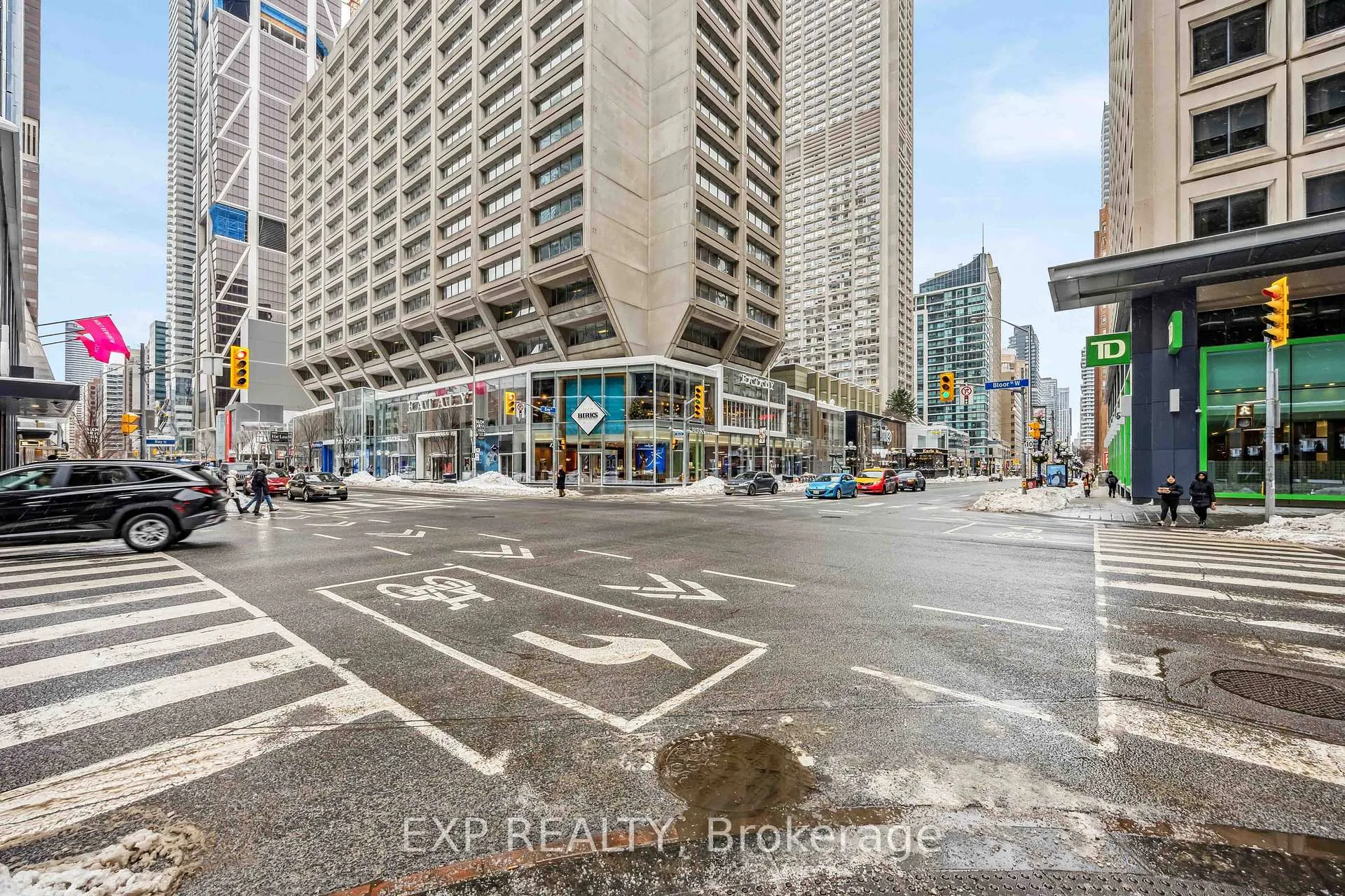 Photo 39 of Unit 1907, 88 Cumberland Street, Toronto, The Annex — HOMEH