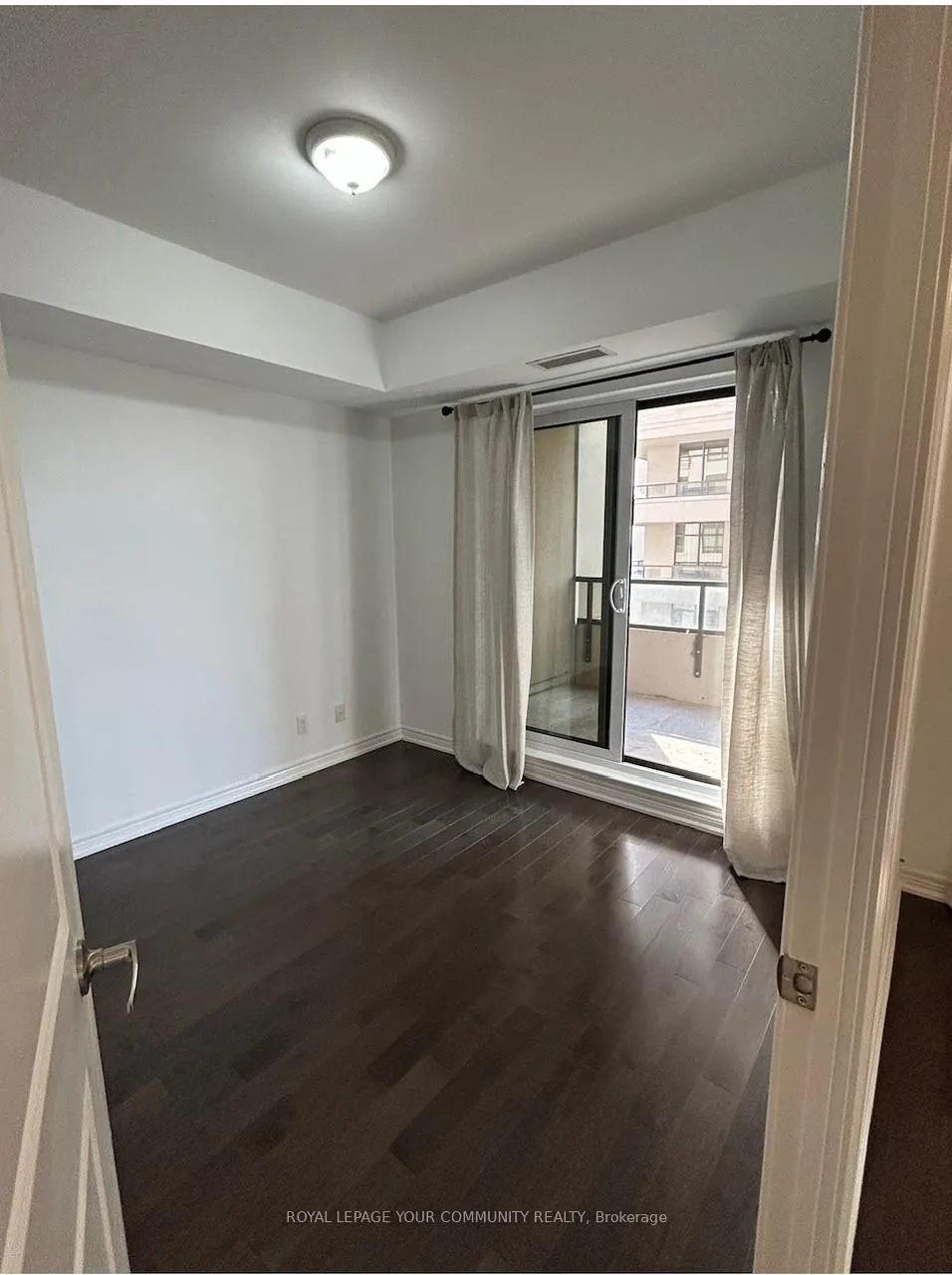 Photo 6 of Unit 1116, 9255 Jane Street, Vaughan, Maple — HOMEH