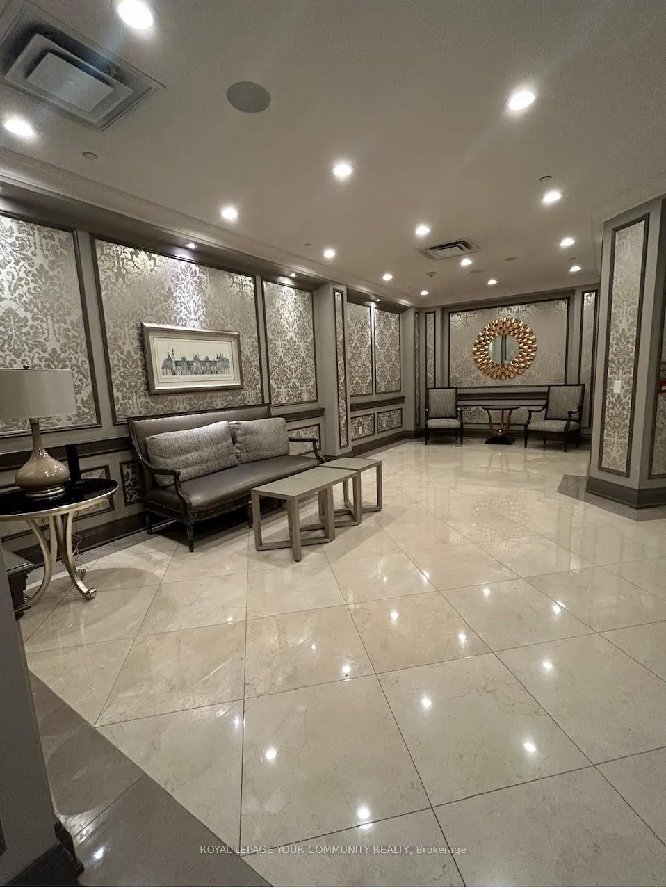 Photo 11 of Unit 1116, 9255 Jane Street, Vaughan, Maple — HOMEH