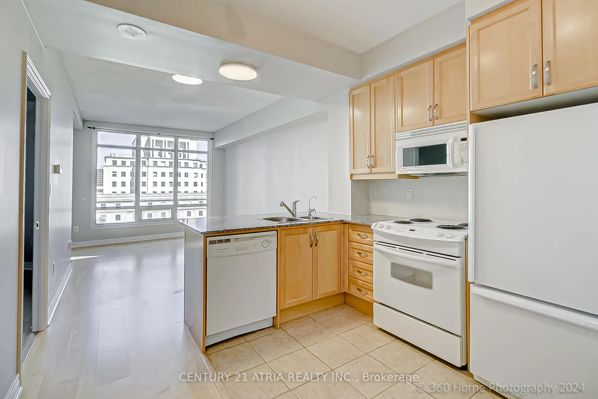 Photo 5 of Unit 1102, 100 Hayden Street, Toronto, Church-Yonge Corridor — HOMEH