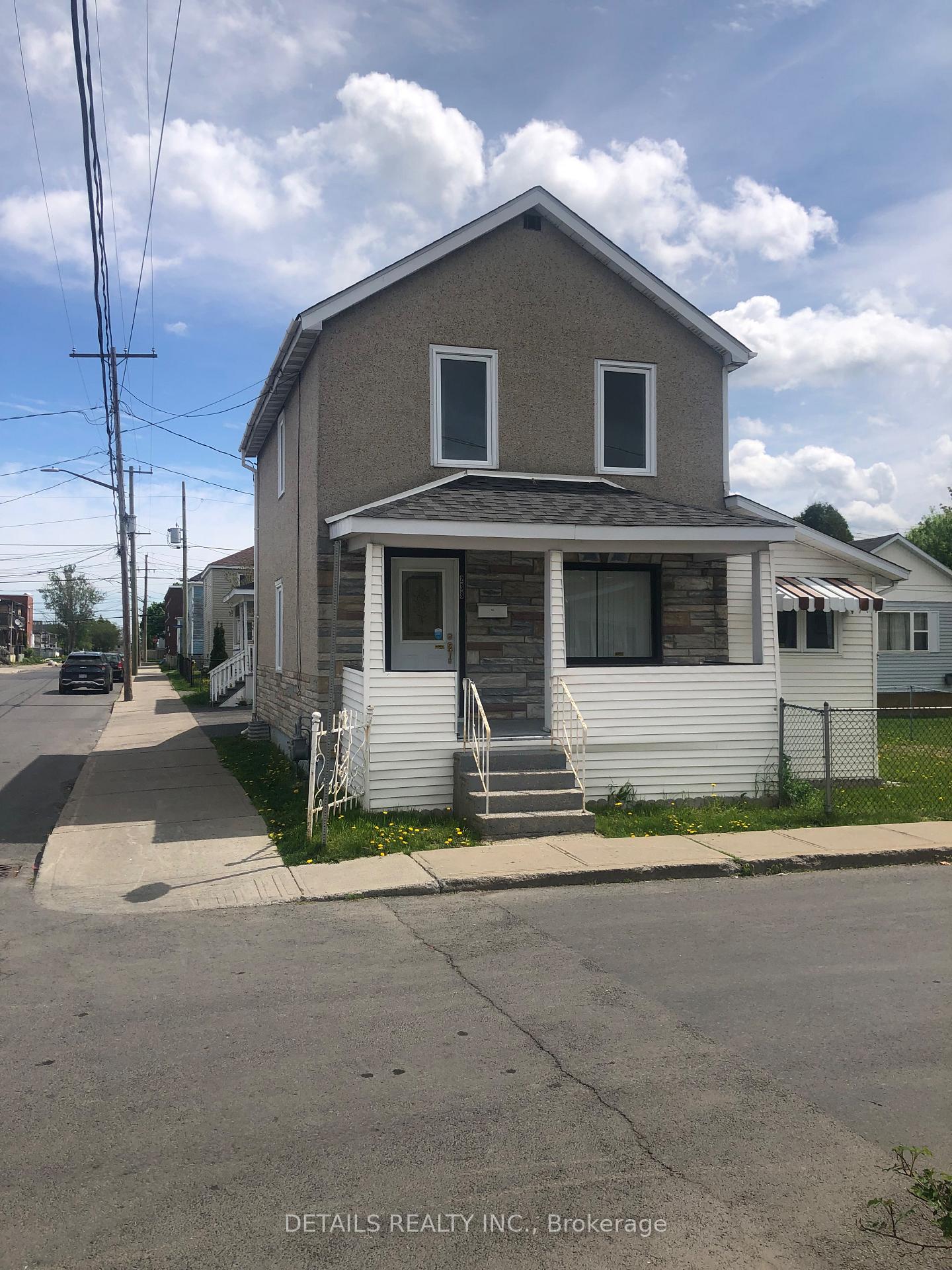 Photo 1 of 238 Prince Arthur Street S, Cornwall — HOMEH