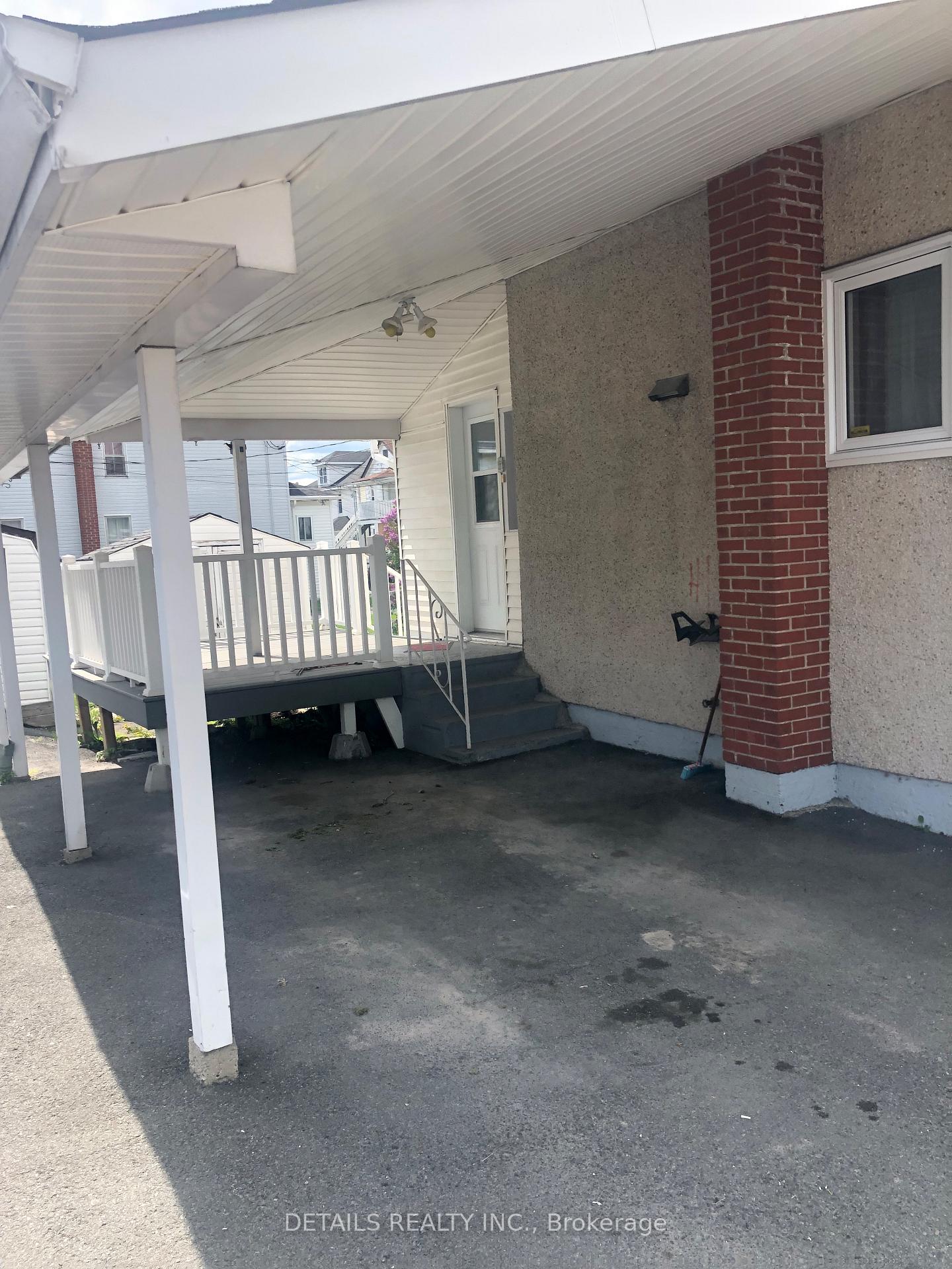 Photo 4 of 238 Prince Arthur Street S, Cornwall — HOMEH