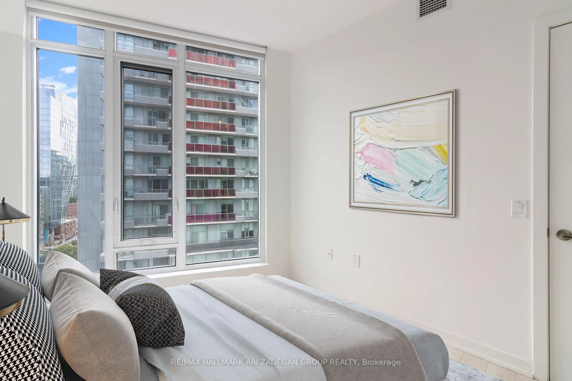 Photo 10 of Unit 1213, 50 Power Street, Toronto, Moss Park — HOMEH