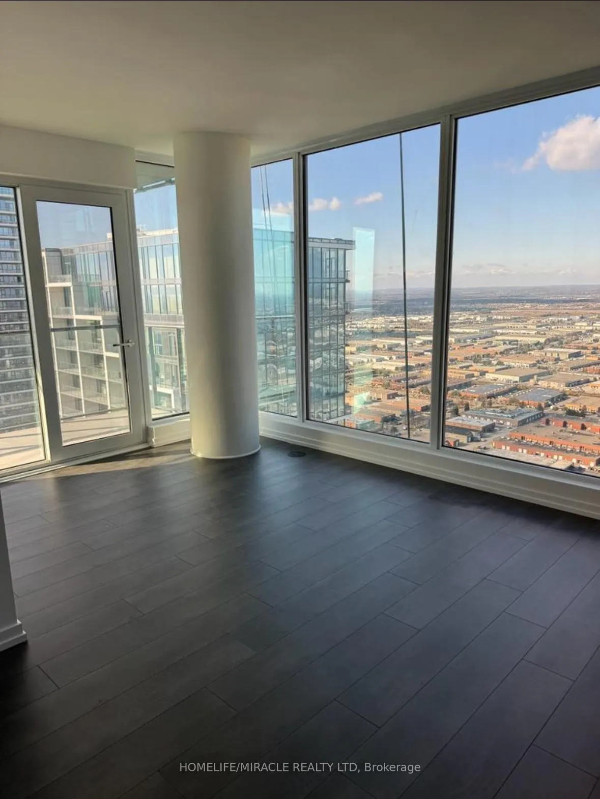Photo 4 of Unit 5306, 7890 Jane Street, Vaughan, Vaughan Corporate Centre — HOMEH