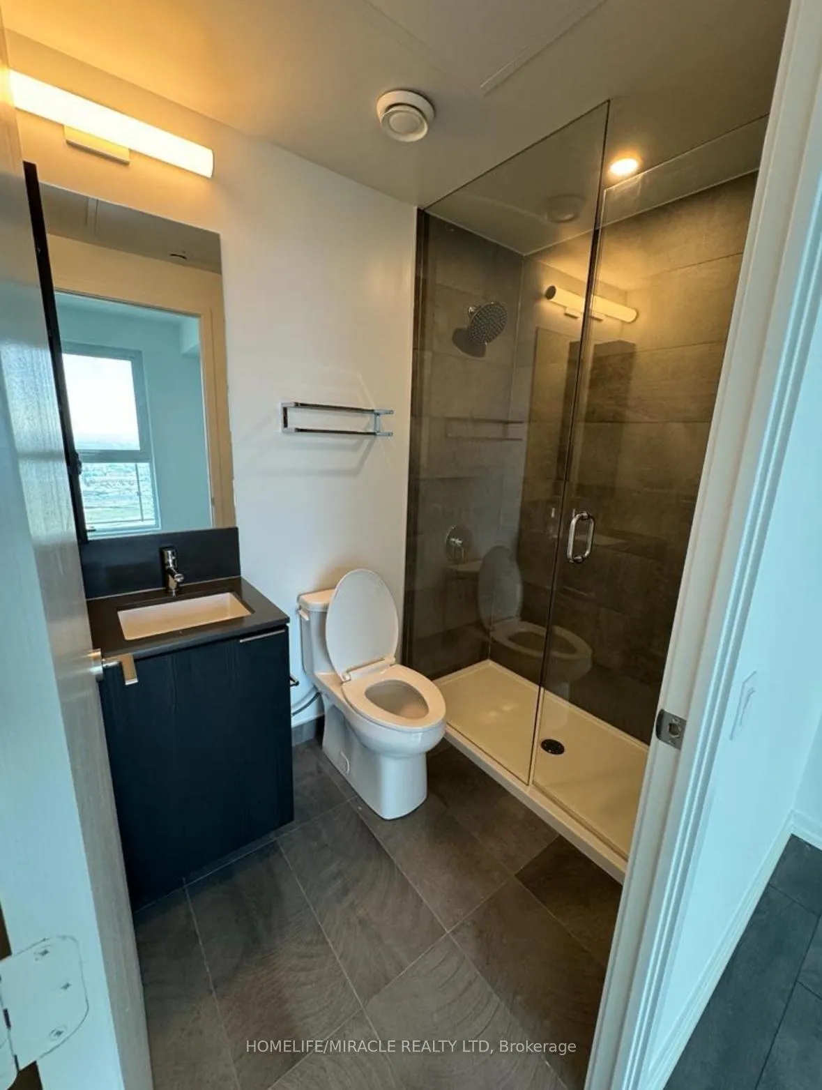 Photo 8 of Unit 5306, 7890 Jane Street, Vaughan, Vaughan Corporate Centre — HOMEH