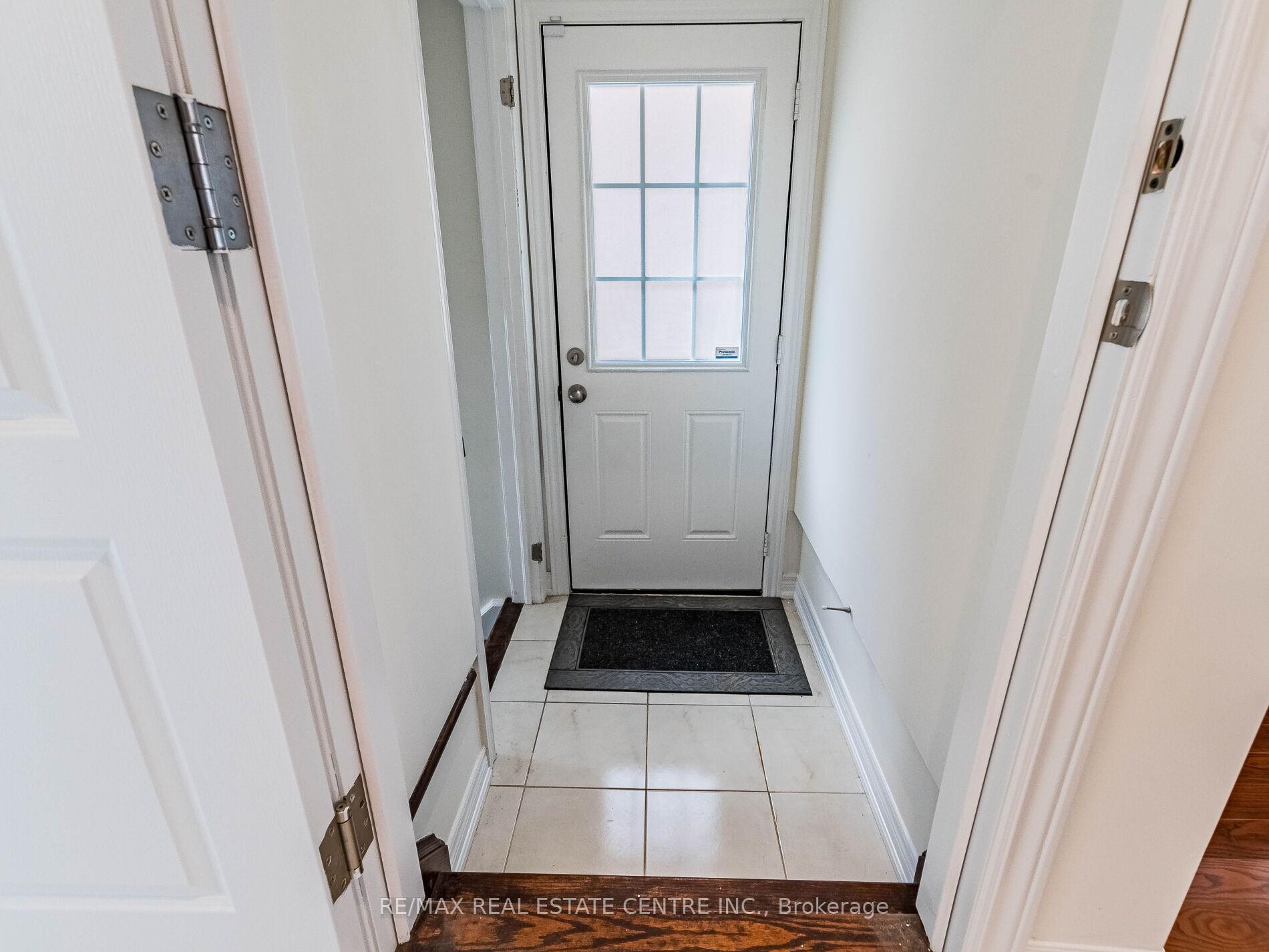 Photo 20 of 72 Mcechearn Crescent, Caledon, Rural Caledon — HOMEH