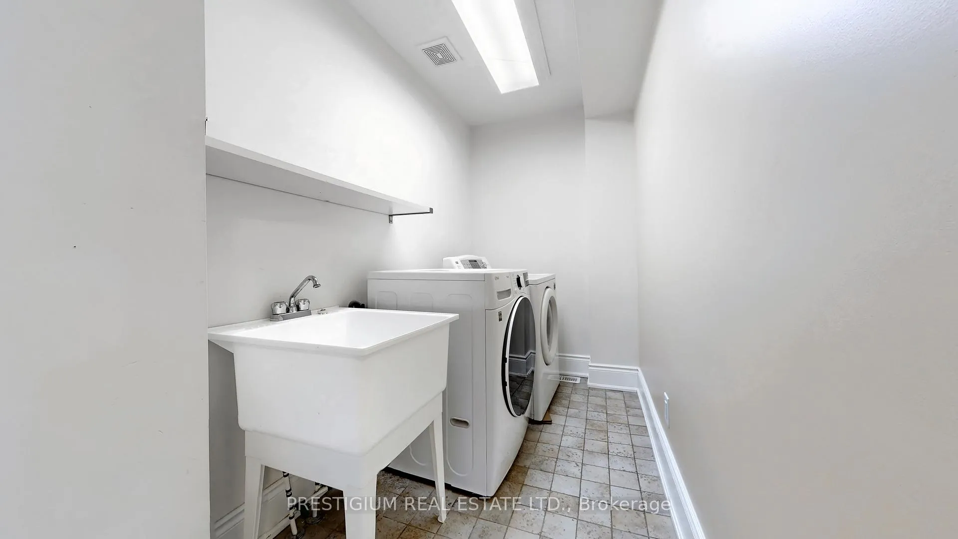 Photo 41 of 38 Dungannon Drive, Markham, Angus Glen — HOMEH