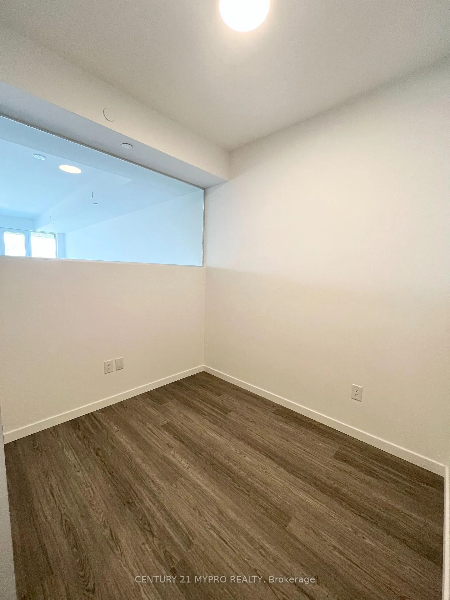Photo 7 of Unit 315, 689 The Queensway, Etobicoke, Stonegate-Queensway — HOMEH