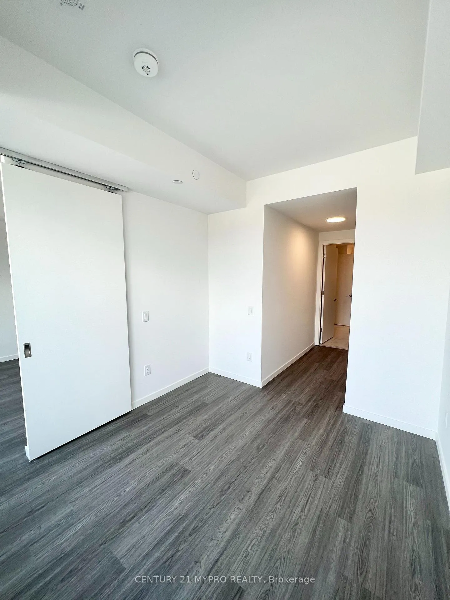 Photo 12 of Unit 315, 689 The Queensway, Etobicoke, Stonegate-Queensway — HOMEH