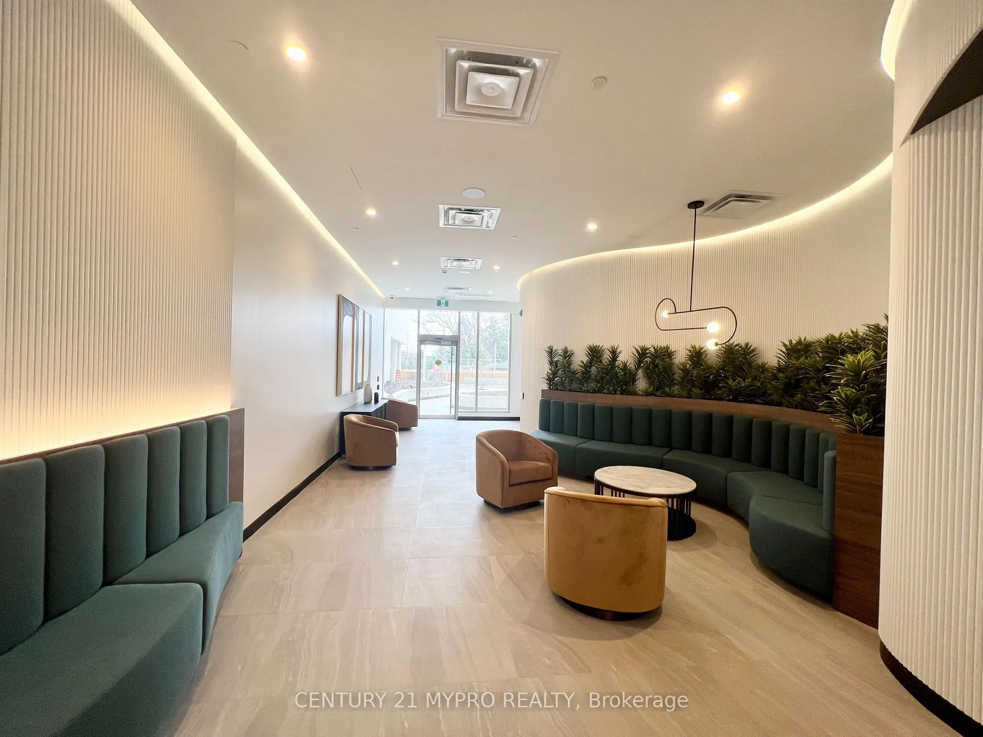 Photo 27 of Unit 315, 689 The Queensway, Etobicoke, Stonegate-Queensway — HOMEH