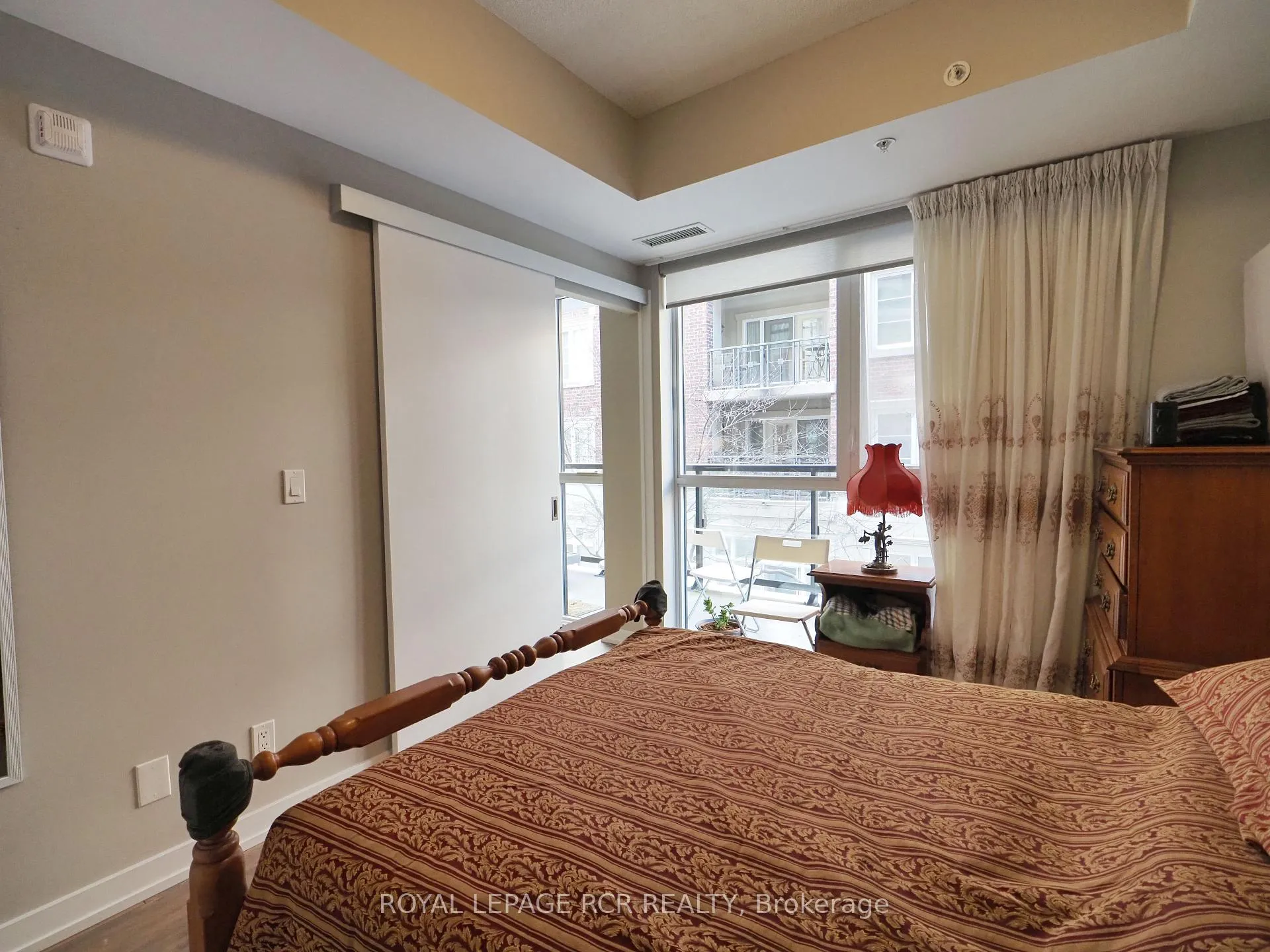 Photo 8 of Unit 208, 50 Ann Street, Caledon, Bolton West — HOMEH
