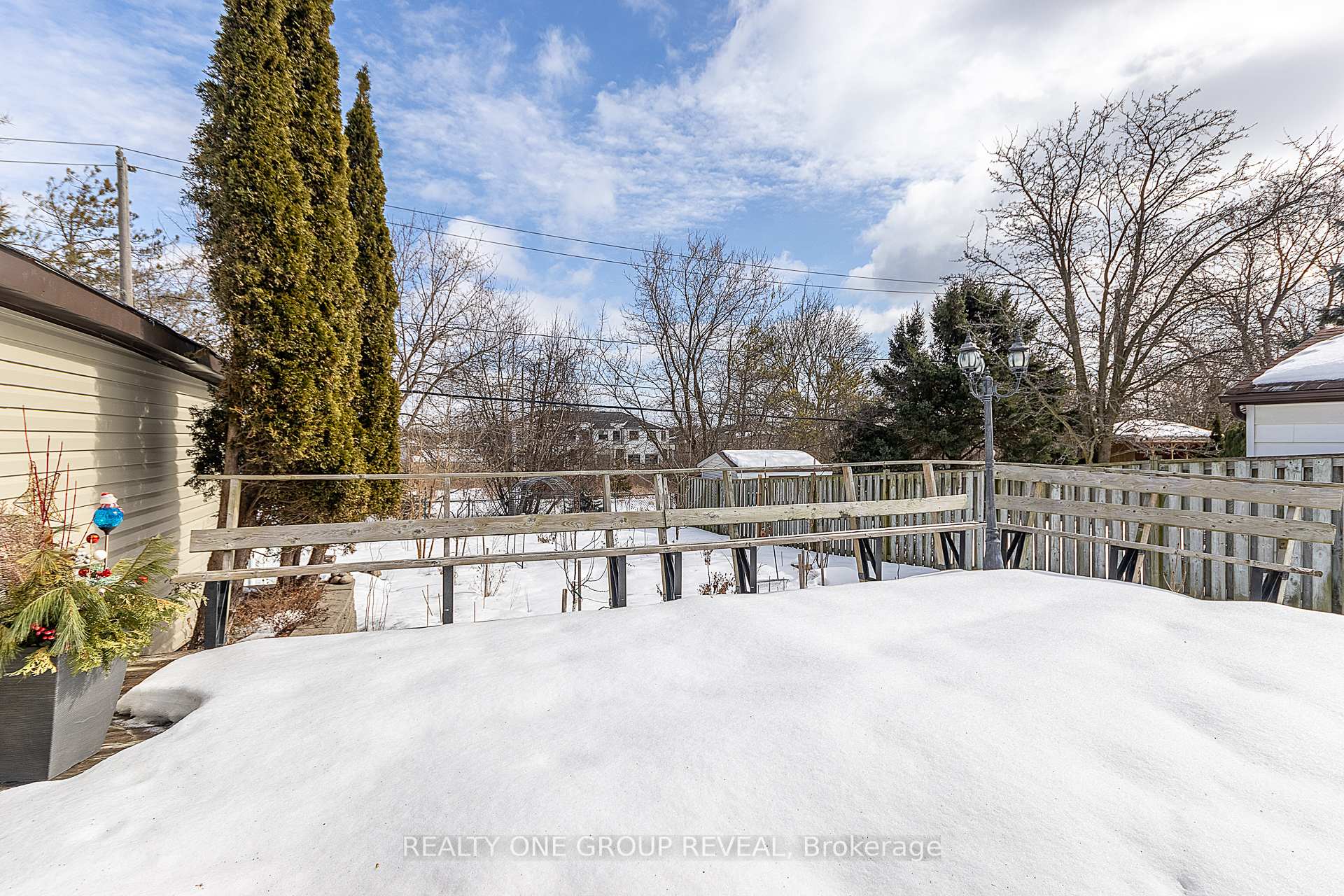 Photo 20 of 91 Admiral Road, Ajax, South East — HOMEH