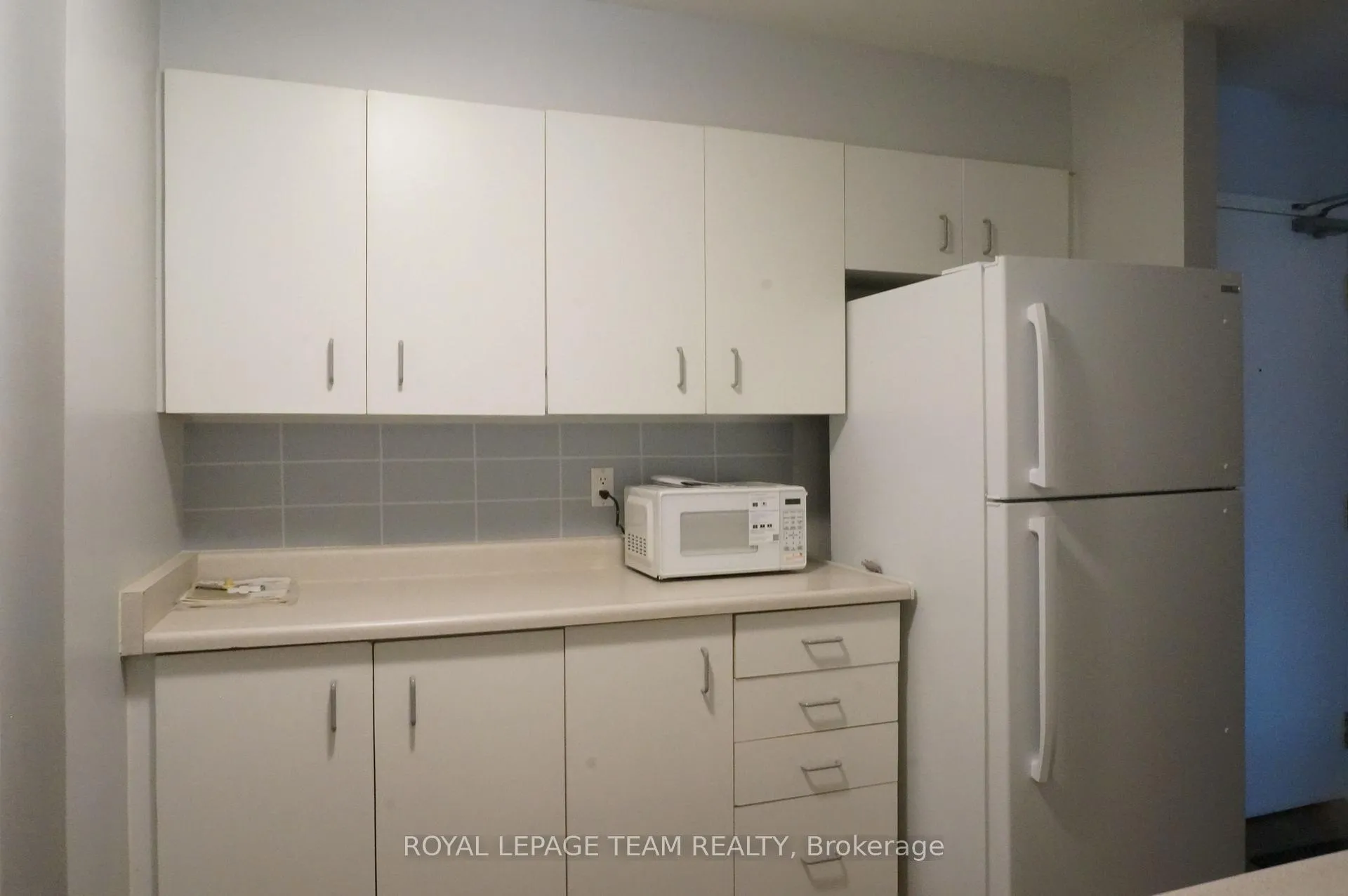 Photo 16 of Unit 217, 316 Lorry Greenberg Drive, Ottawa, Hunt Club Park/Greenboro — HOMEH