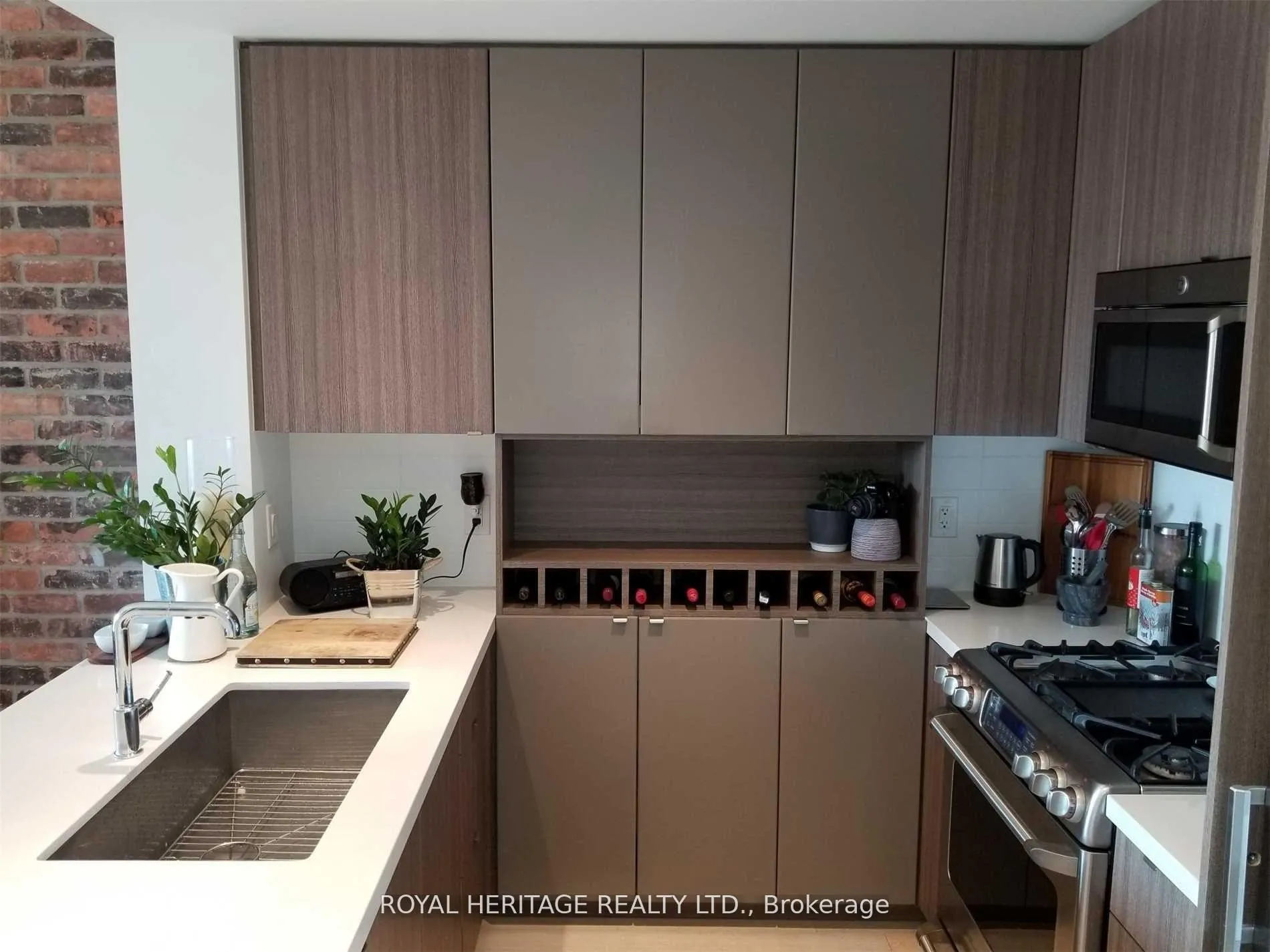 Photo 9 of Unit 626, 88 Colgate Avenue S, Toronto, South Riverdale — HOMEH
