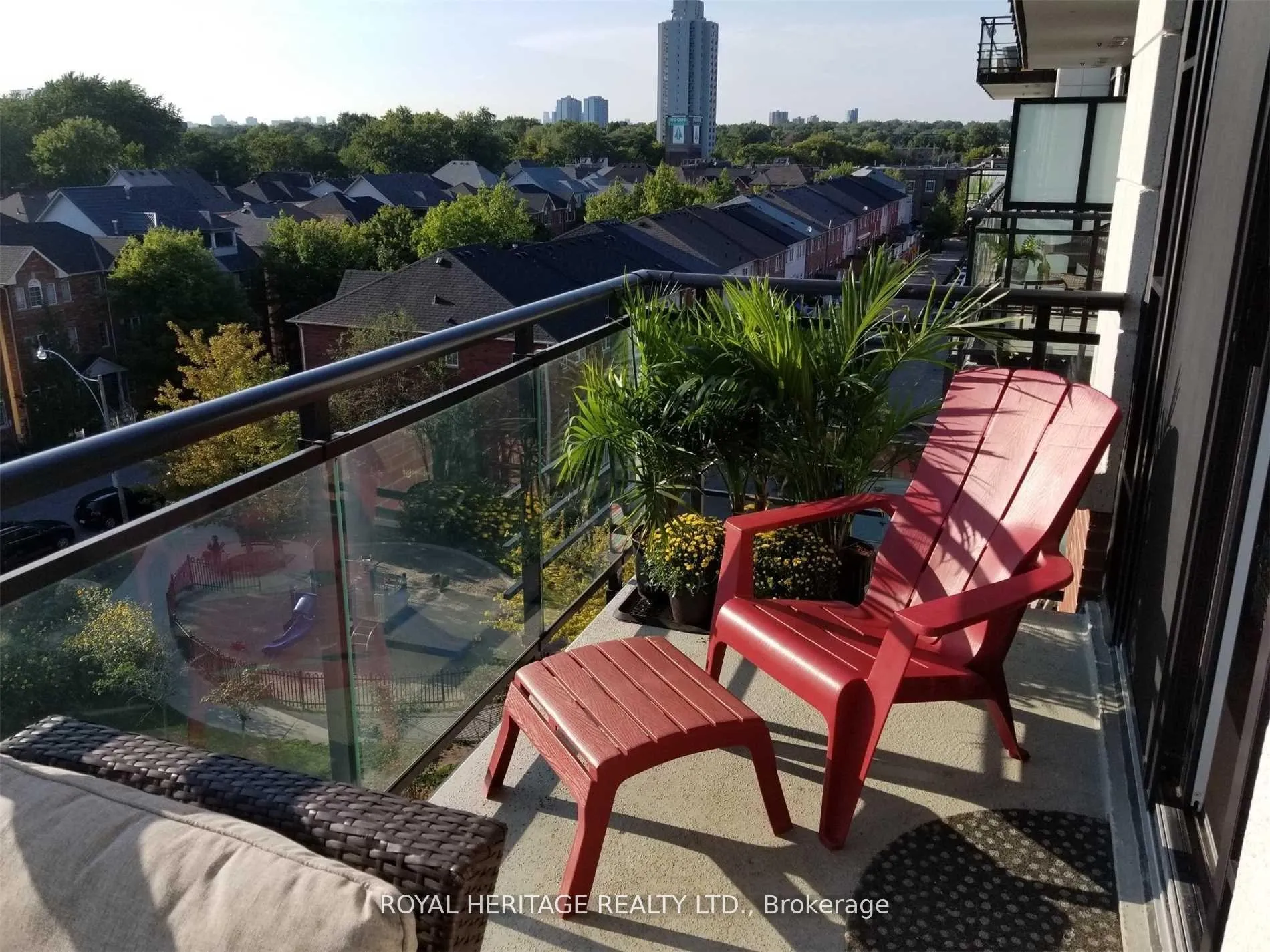 Photo 13 of Unit 626, 88 Colgate Avenue S, Toronto, South Riverdale — HOMEH