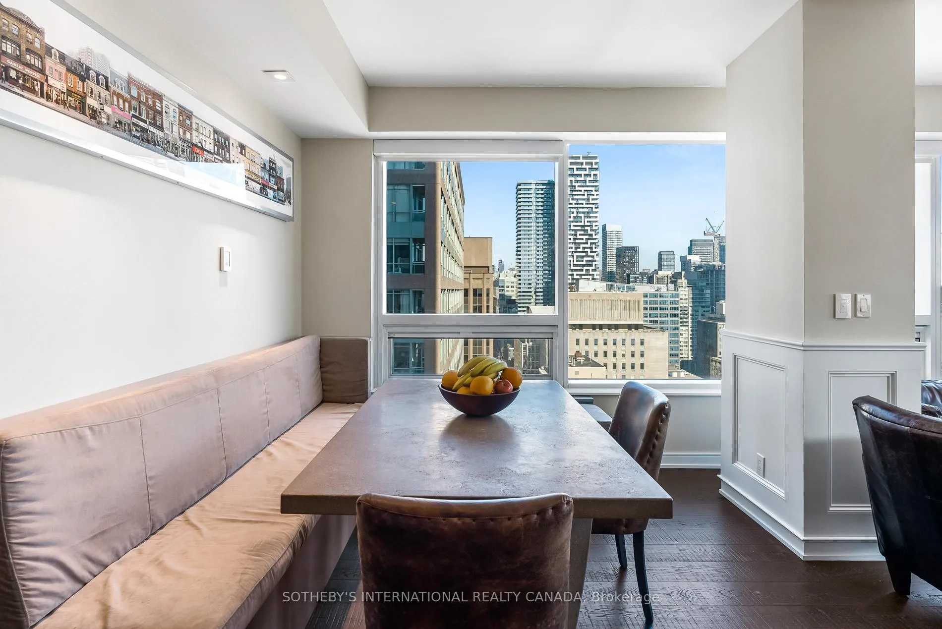 Photo 13 of Unit 2004, 88 Scott Street, Toronto, Church-Yonge Corridor — HOMEH