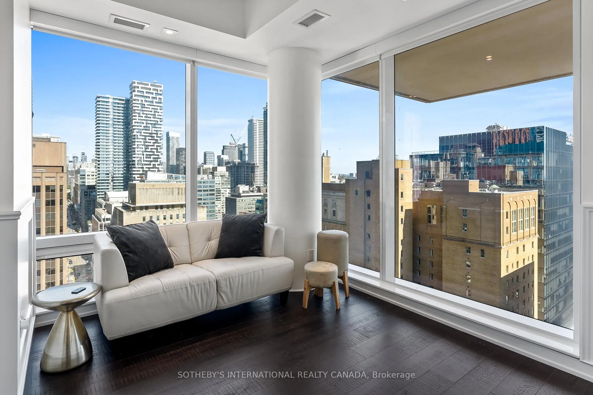 Photo 21 of Unit 2004, 88 Scott Street, Toronto, Church-Yonge Corridor — HOMEH