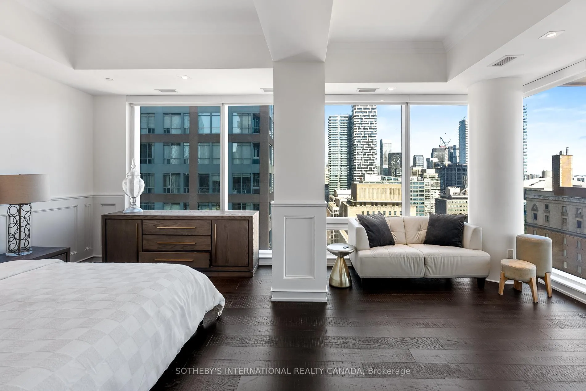 Photo 22 of Unit 2004, 88 Scott Street, Toronto, Church-Yonge Corridor — HOMEH