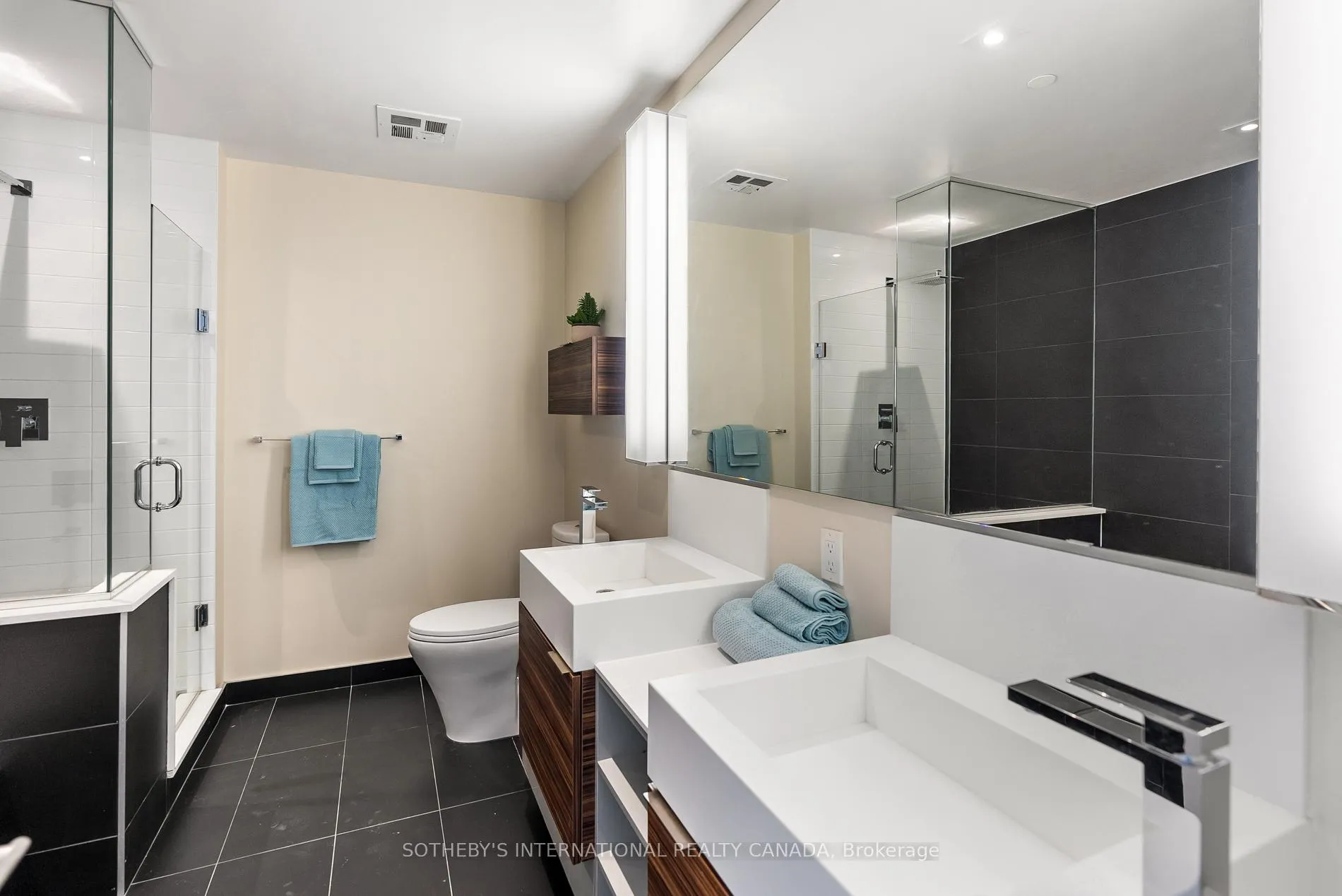 Photo 24 of Unit 2004, 88 Scott Street, Toronto, Church-Yonge Corridor — HOMEH