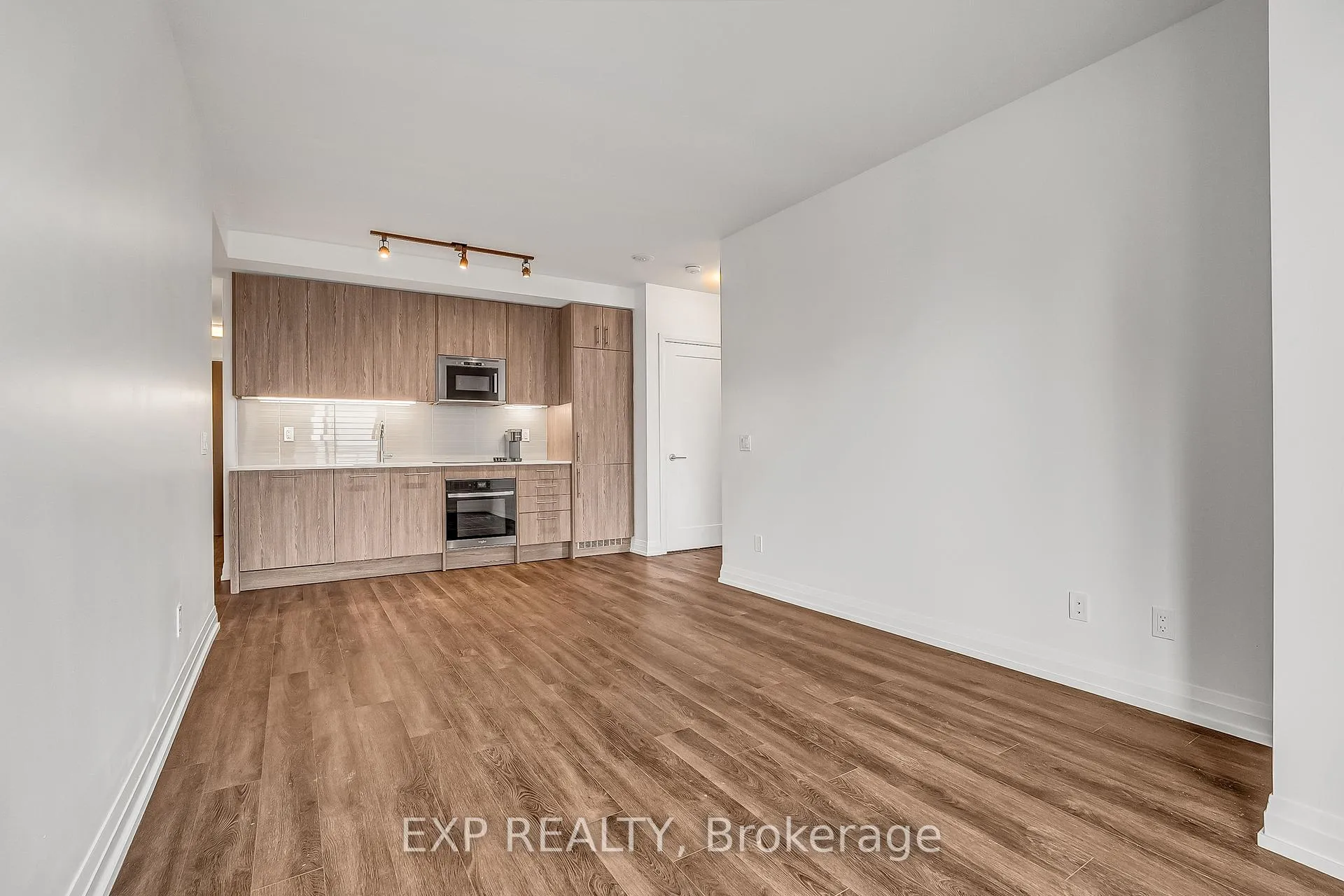 Photo 13 of Unit 1604, 286 Main Street, Toronto, East End-Danforth — HOMEH