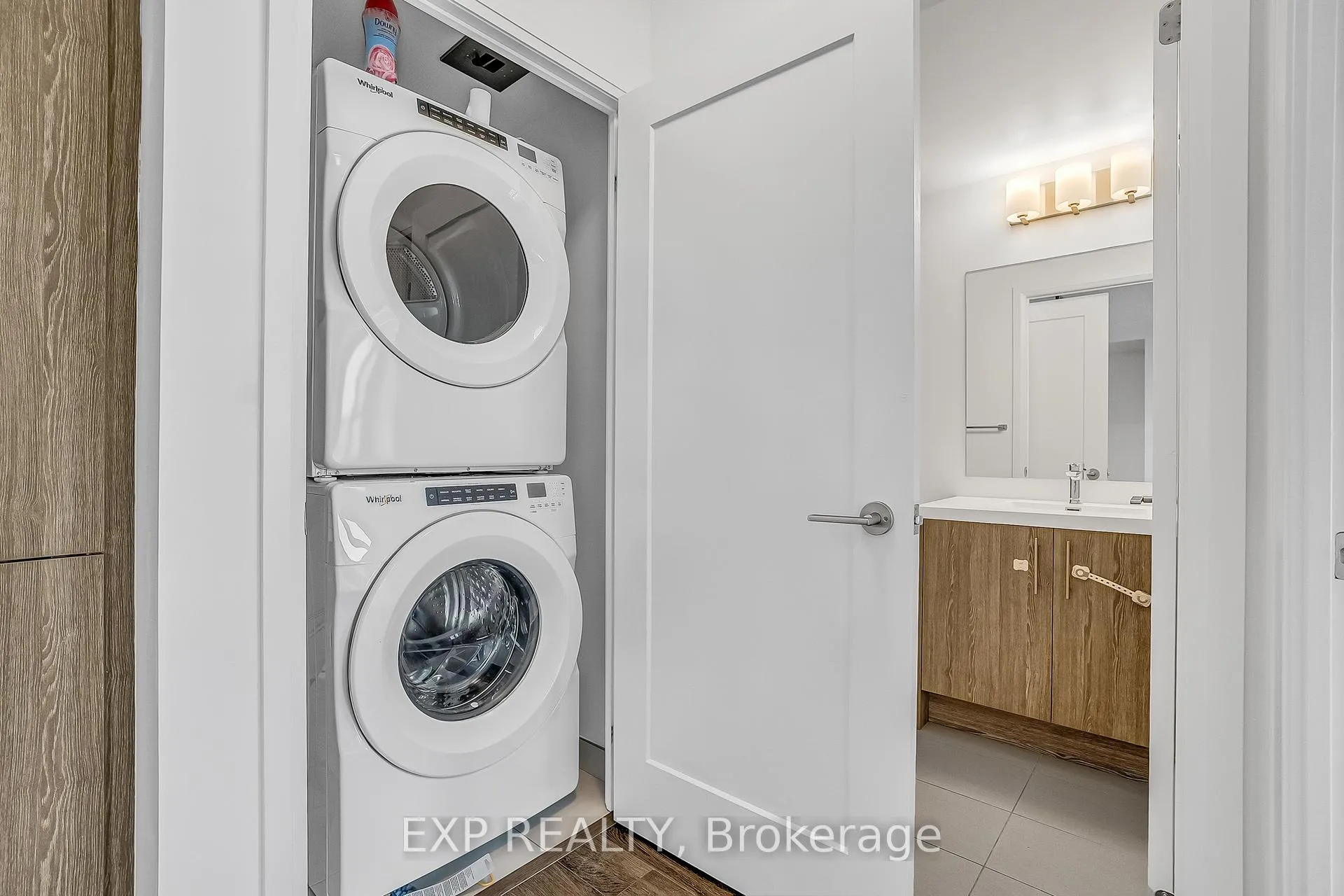 Photo 26 of Unit 1604, 286 Main Street, Toronto, East End-Danforth — HOMEH