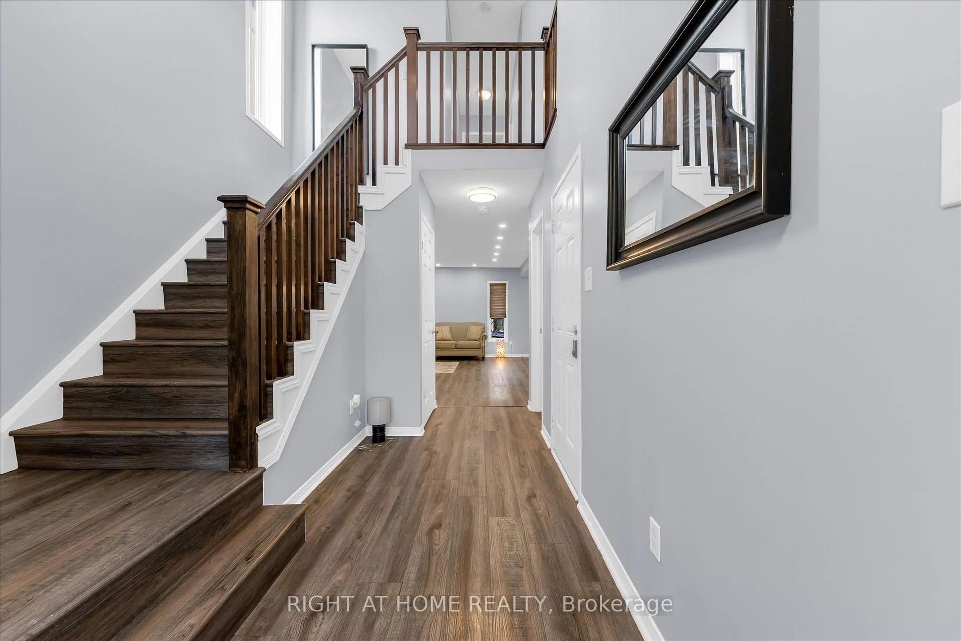 Photo 5 of 175 Sims Estate Drive, Kitchener — HOMEH