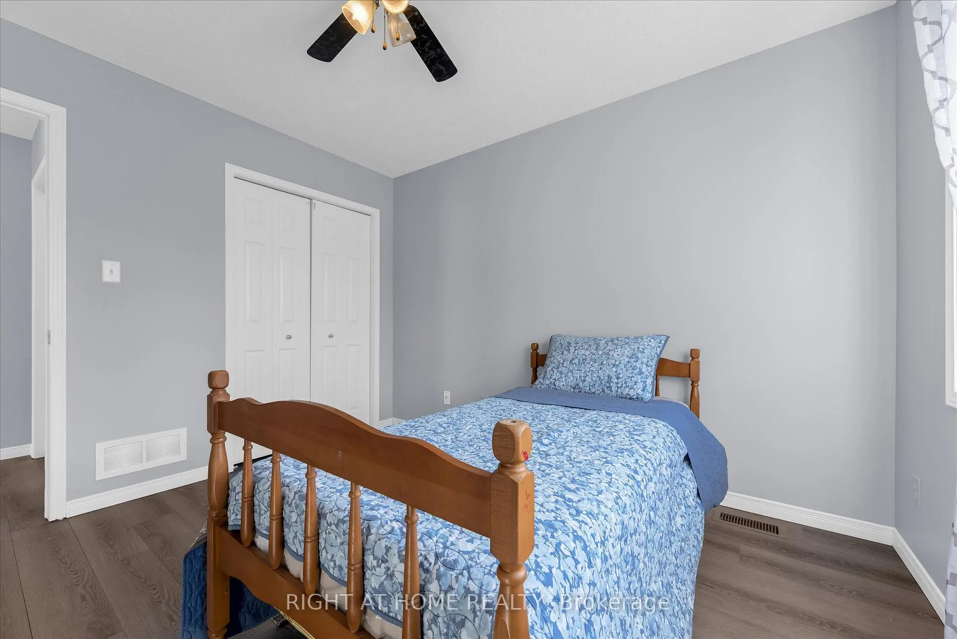 Photo 16 of 175 Sims Estate Drive, Kitchener — HOMEH