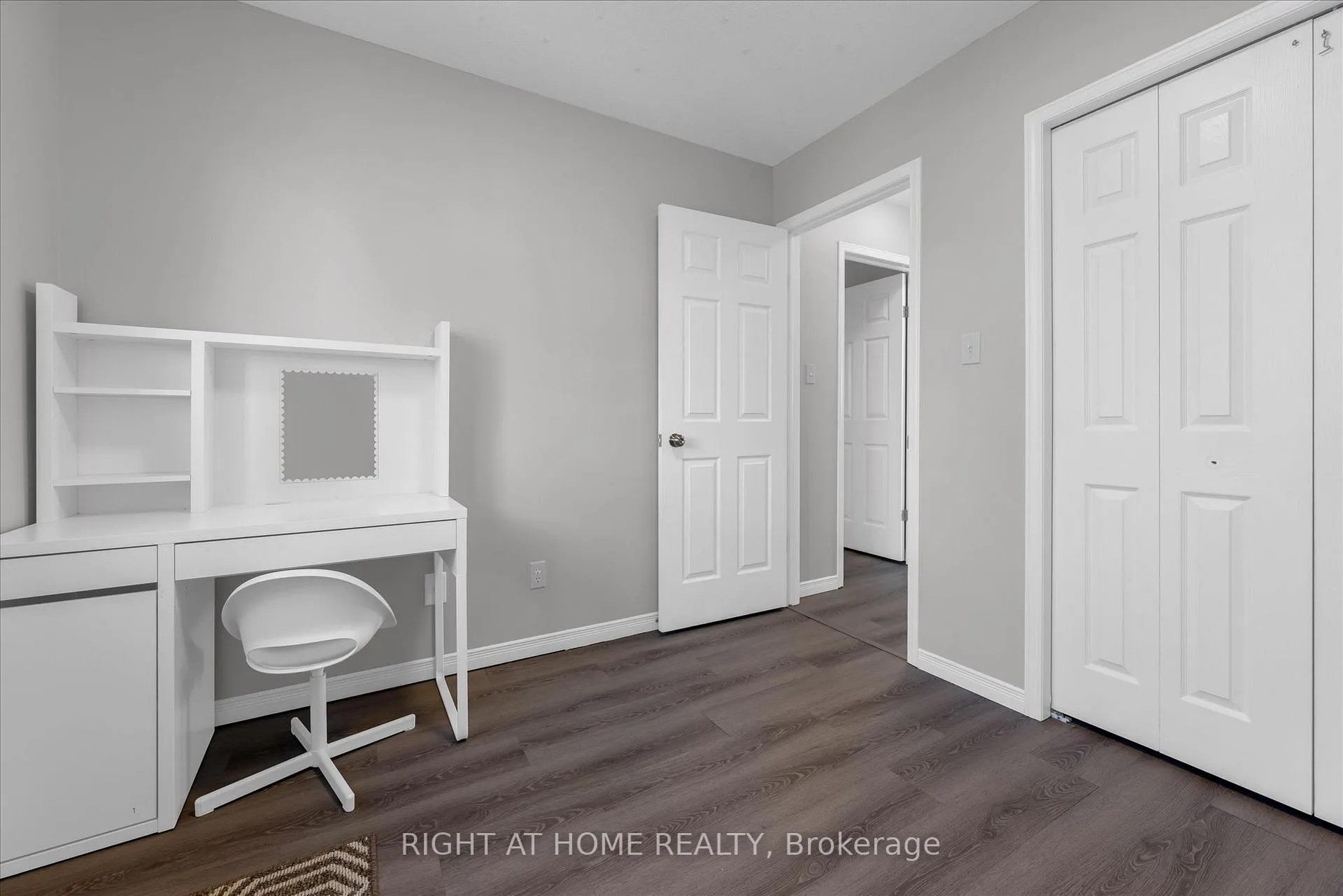 Photo 21 of 175 Sims Estate Drive, Kitchener — HOMEH