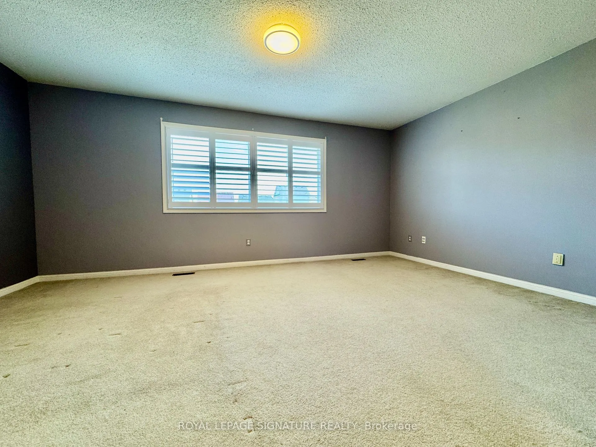 Photo 9 of 77 White's Hill Avenue, Markham, Cornell — HOMEH