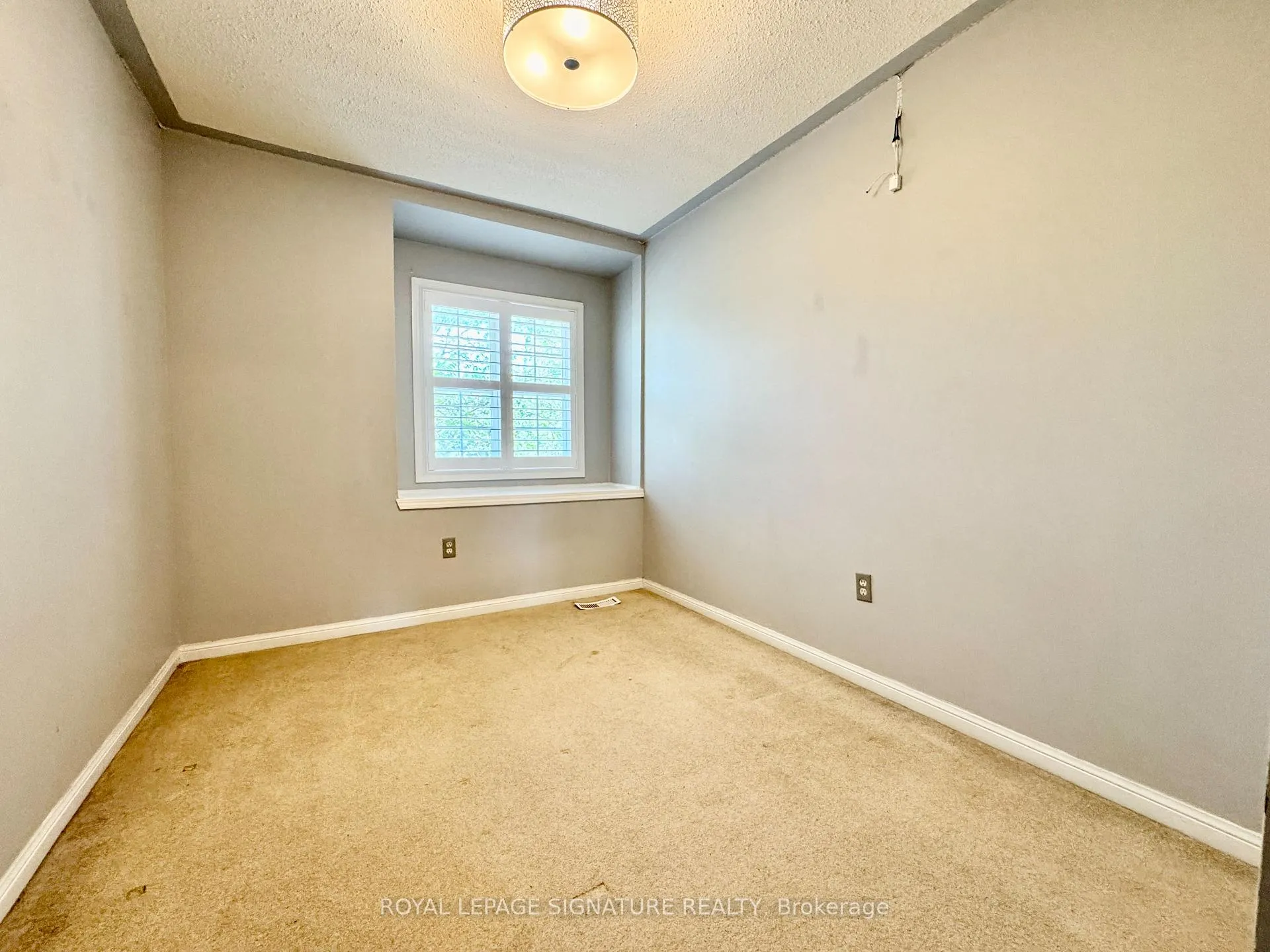 Photo 12 of 77 White's Hill Avenue, Markham, Cornell — HOMEH