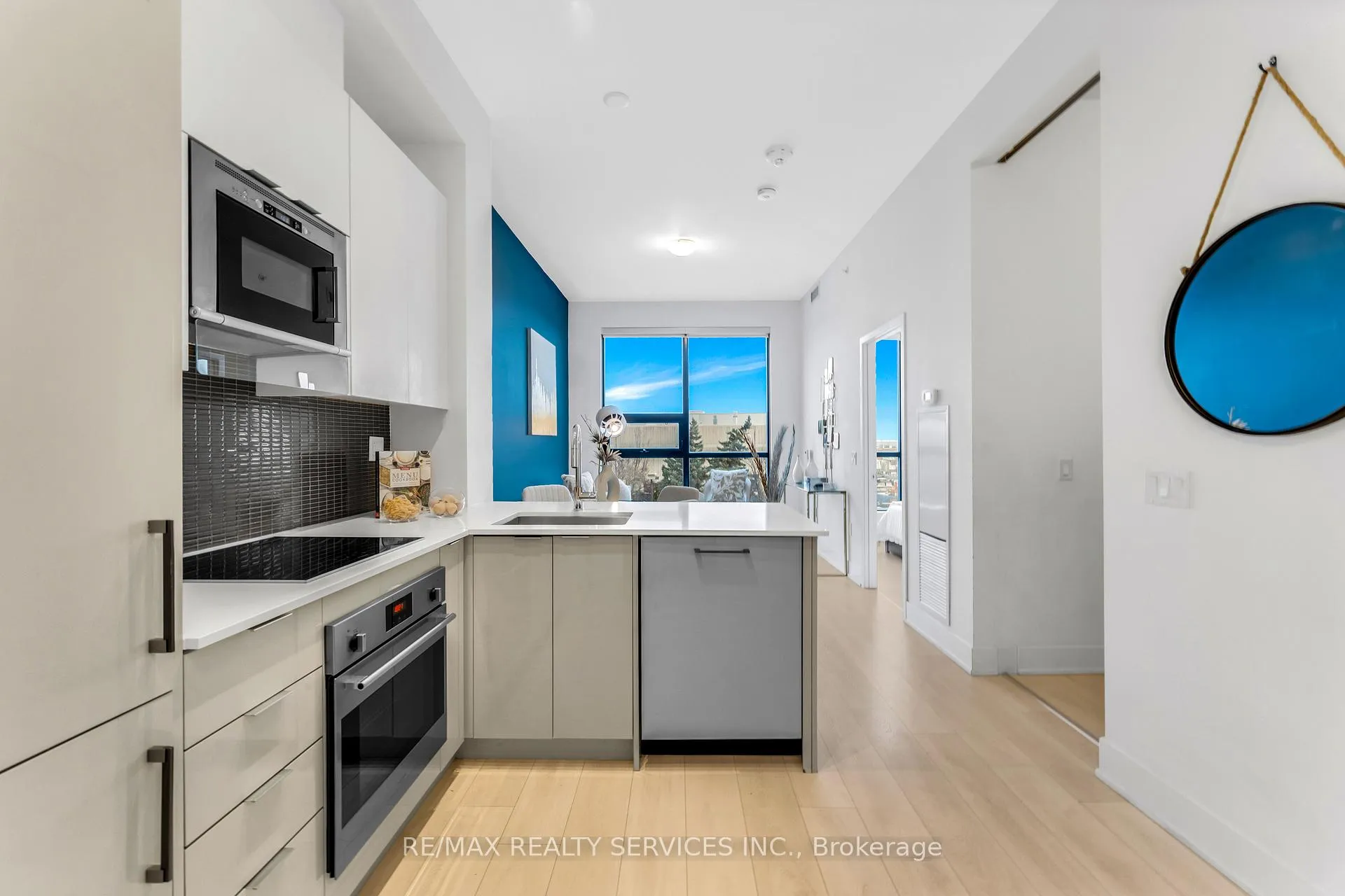 Photo 12 of Unit 215, 2908 Highway 7 Road, Vaughan, Concord — HOMEH