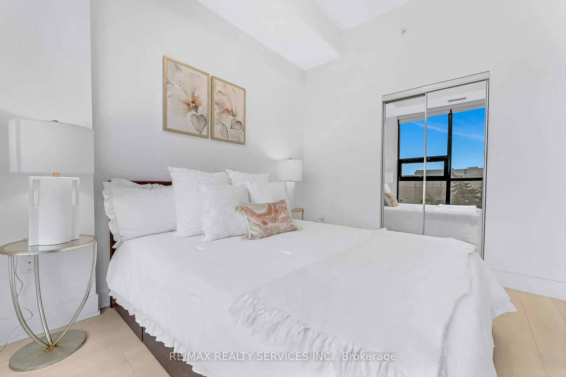 Photo 18 of Unit 215, 2908 Highway 7 Road, Vaughan, Concord — HOMEH