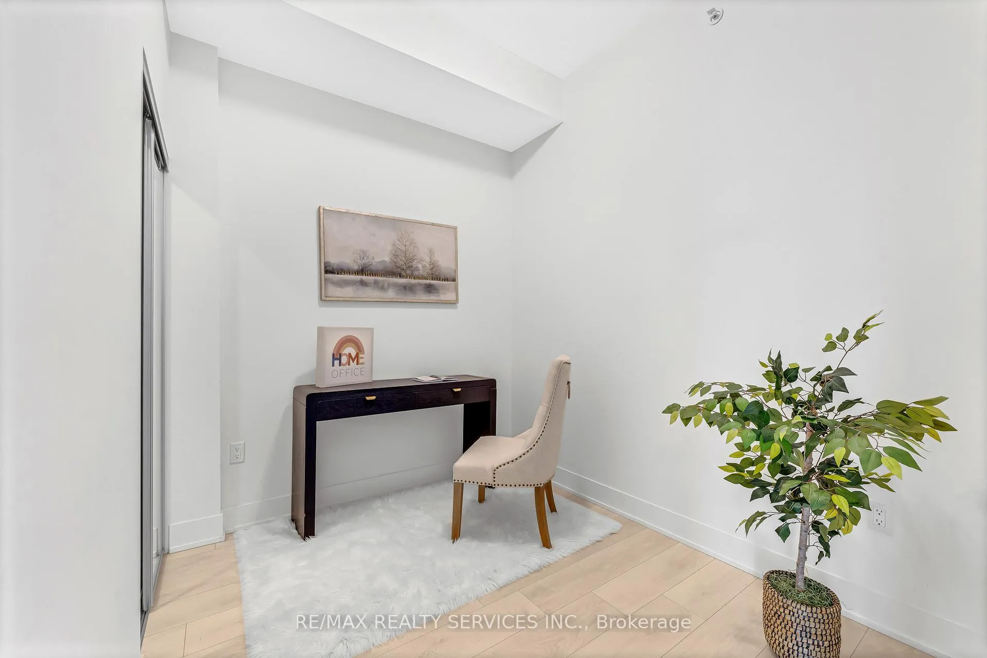 Photo 20 of Unit 215, 2908 Highway 7 Road, Vaughan, Concord — HOMEH