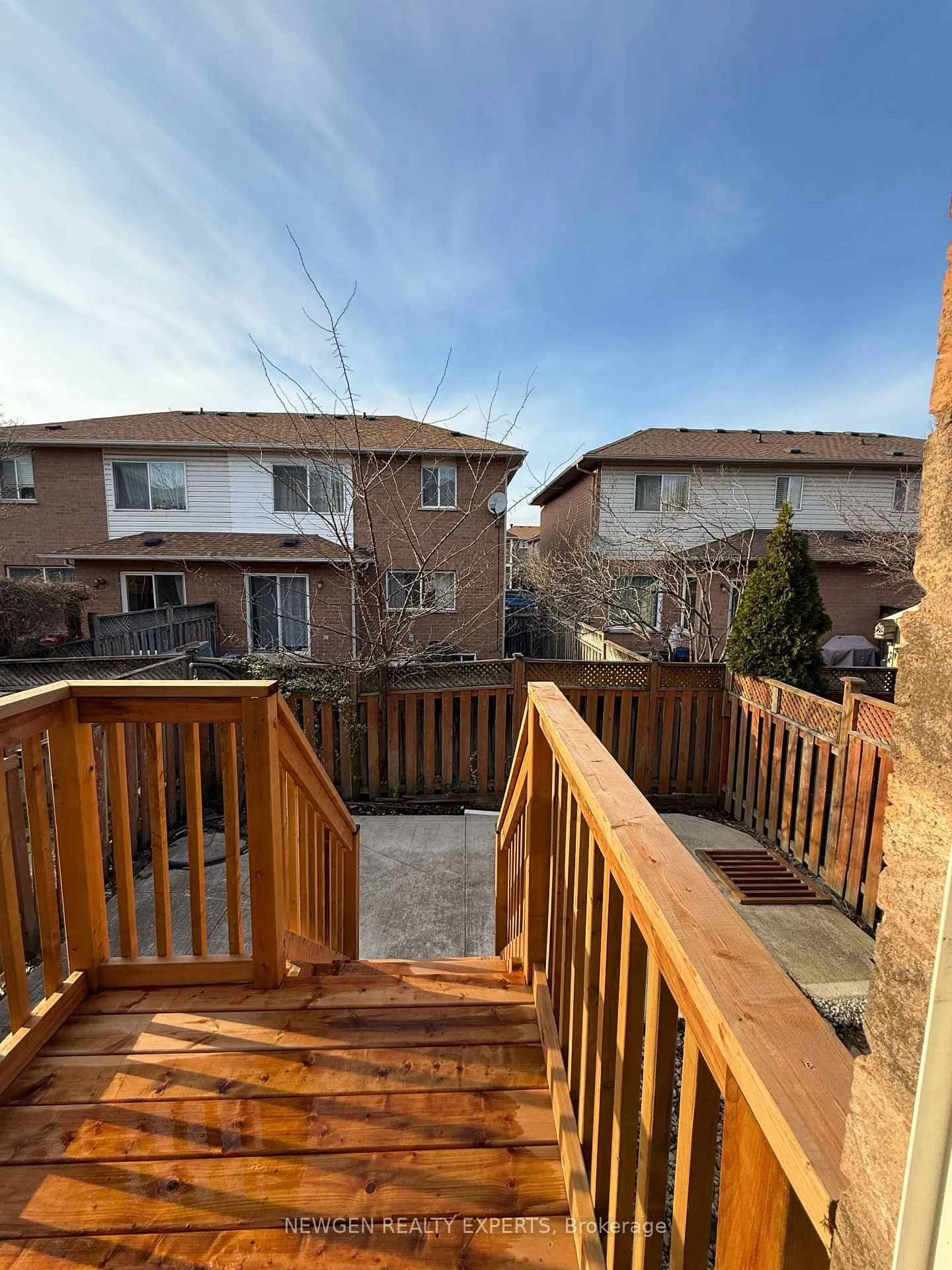 Photo 13 of 22 Rochefort Drive, Toronto, Flemingdon Park — HOMEH