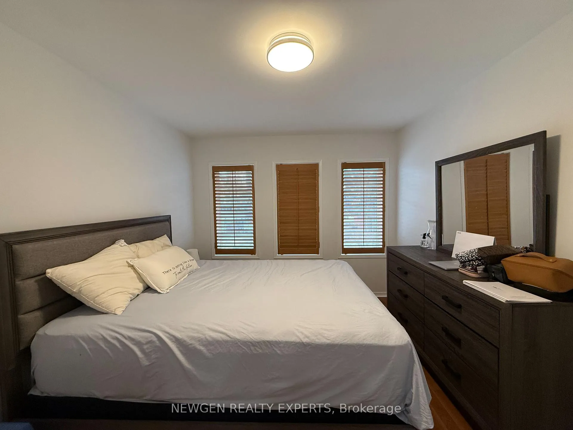Photo 21 of 22 Rochefort Drive, Toronto, Flemingdon Park — HOMEH