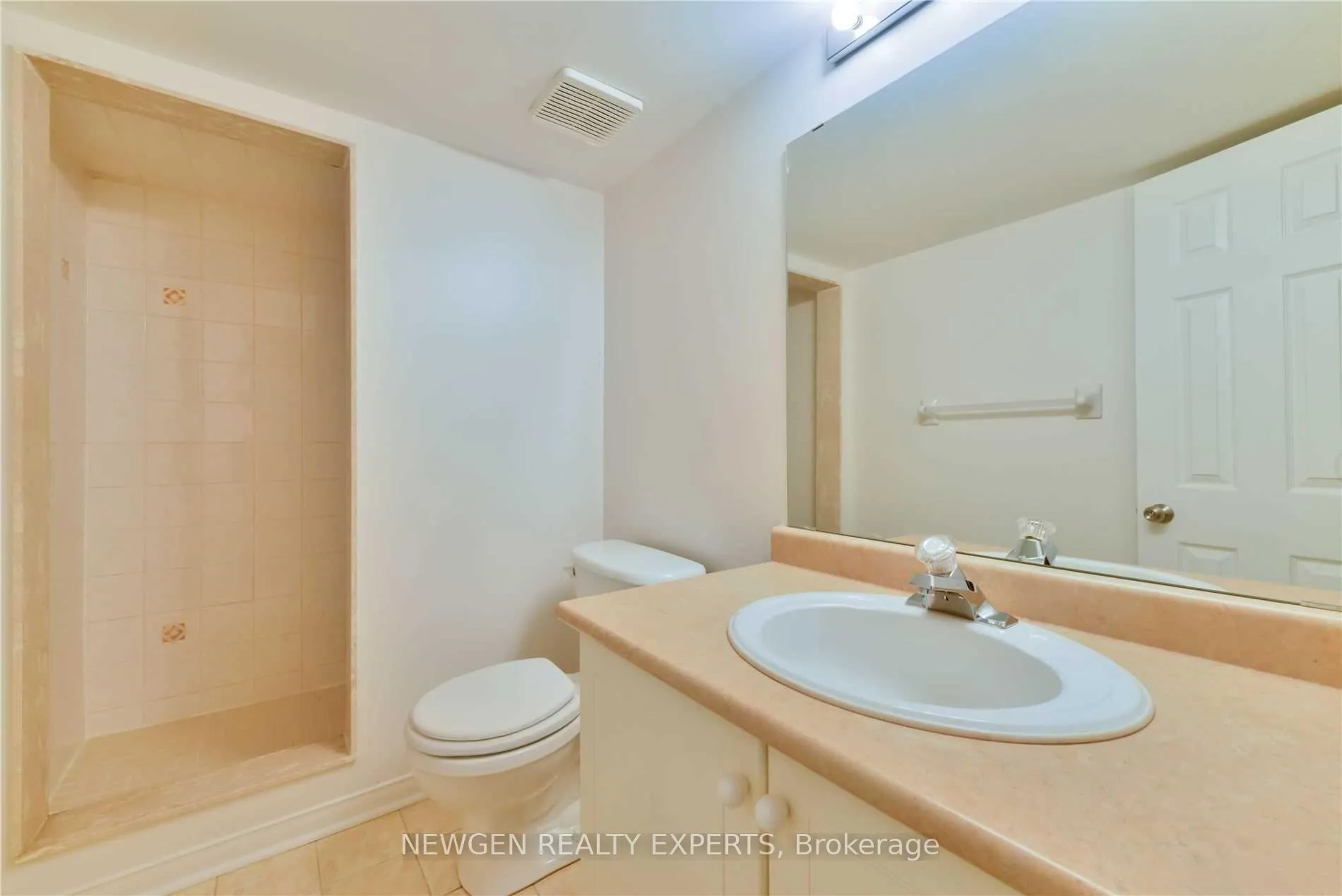 Photo 34 of 22 Rochefort Drive, Toronto, Flemingdon Park — HOMEH
